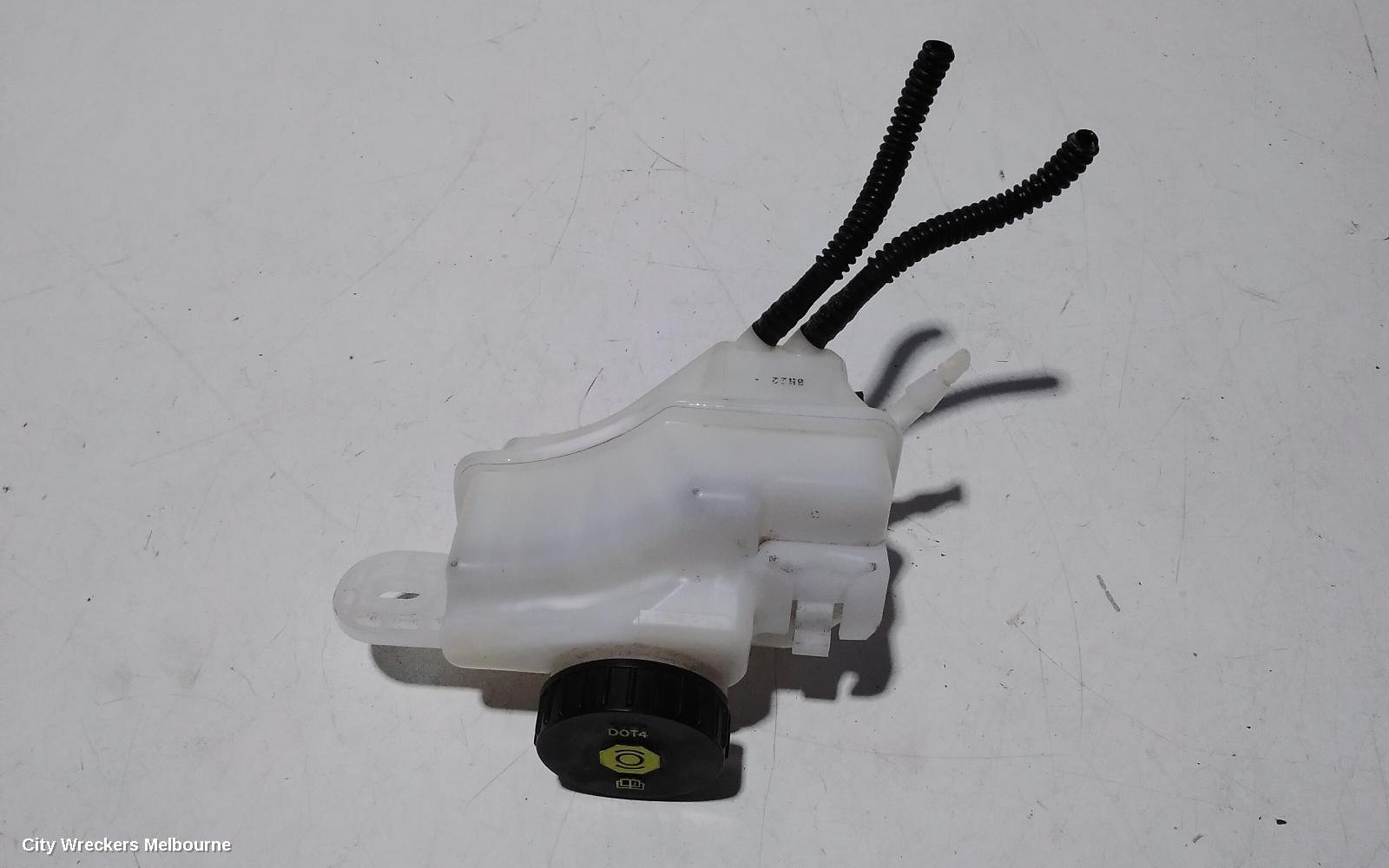 HOLDEN TRAX, TJ, 08/2013 - 12/2020, BREAK OIL BOTTEL: 93850 - Image 2