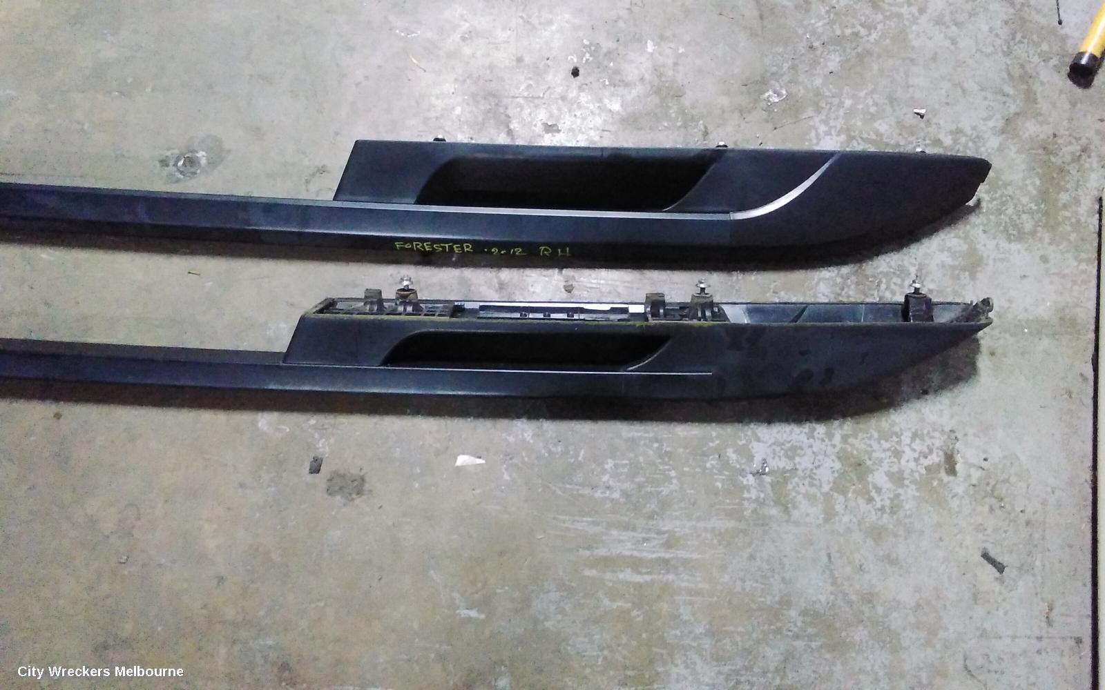 SUBARU FORESTER ROOF RAIL, SH, 03/2008 - 08/2012 - Image 3