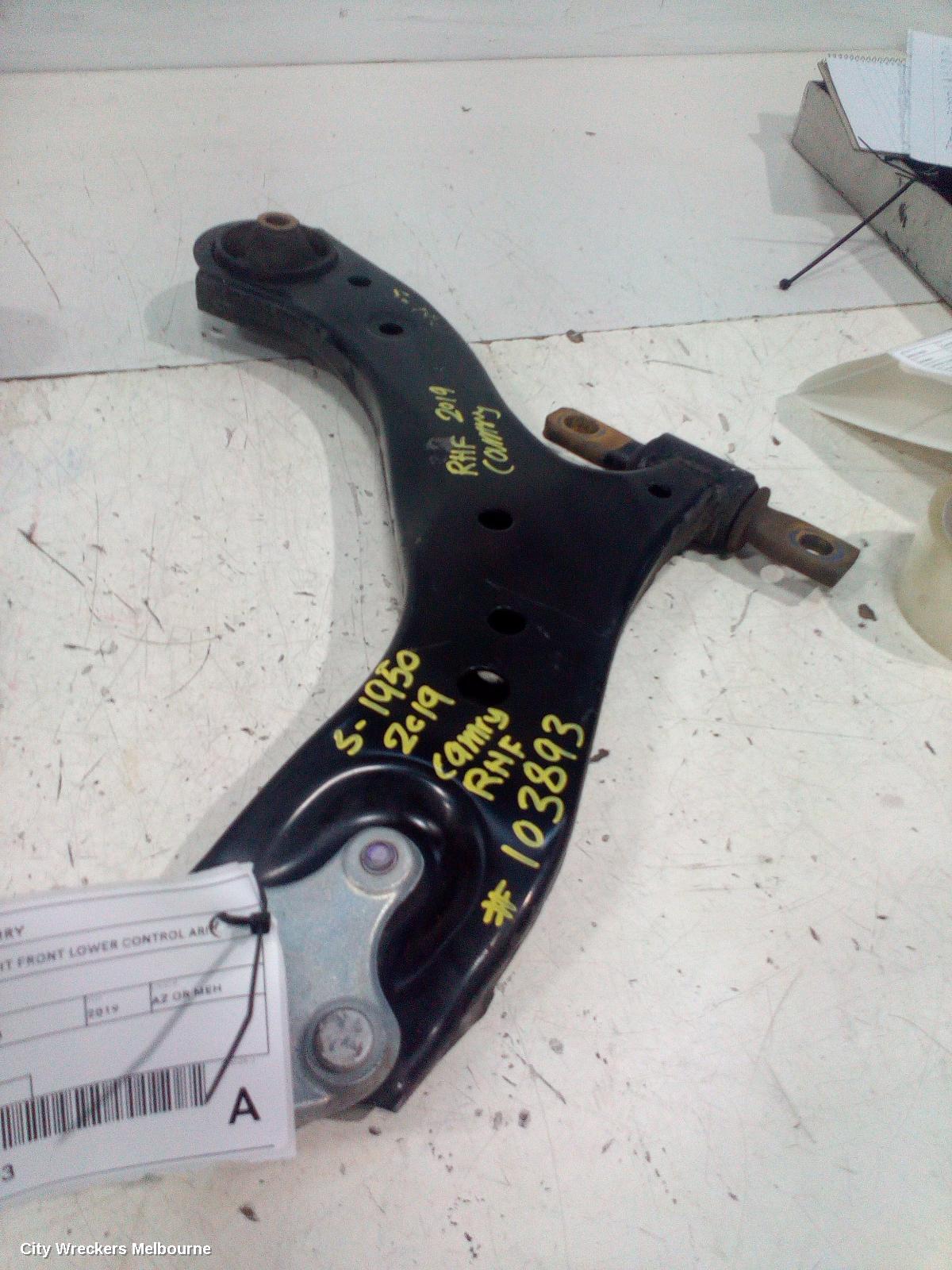 TOYOTA CAMRY RIGHT FRONT LOWER CONTROL ARM, XV70, 09/2017 - 05/2024 - Image 3