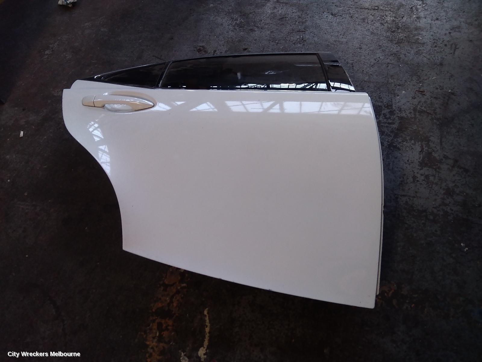 LEXUS IS SERIES RIGHT REAR DOOR, XE30, 04/2013 - 08/2020 - Image 2