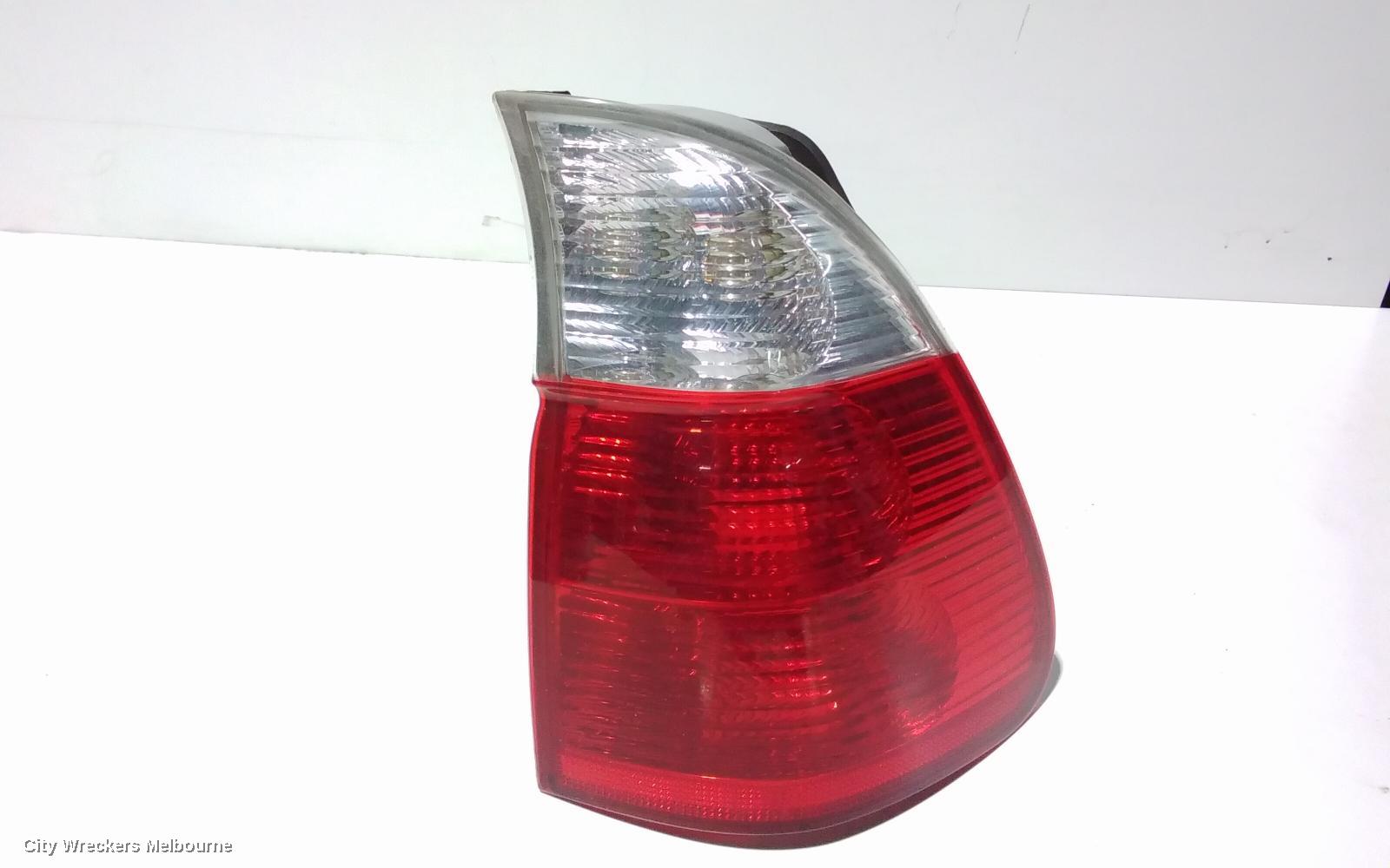 BMW X5 RIGHT TAILLIGHT, CLEAR FLASHER, E53, 10/2003 - 08/2006 - Image 2
