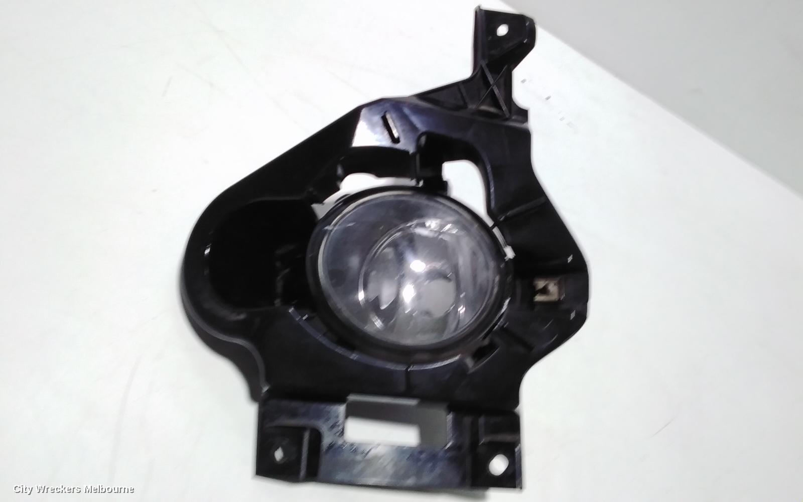 BMW 1 SERIES LEFT INDICATOR/FOG/SIDE, BUMPER FOGLAMP, E82/E87/E88, COUPE/HATCH/CABRIO, OVAL TYPE, 10/2004 - 09/2013 - Image 2
