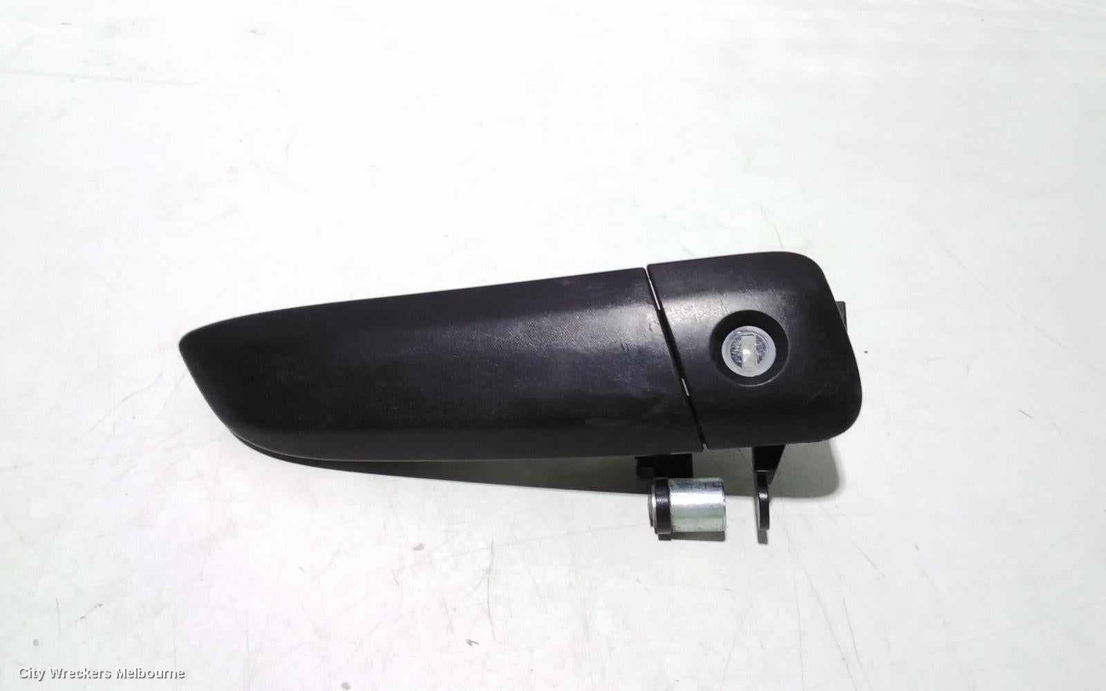 TOYOTA HIACE DOOR HANDLE, OUTER, RH FRONT, TRH/KDH, 03/2005 - 04/2019 - Image 2