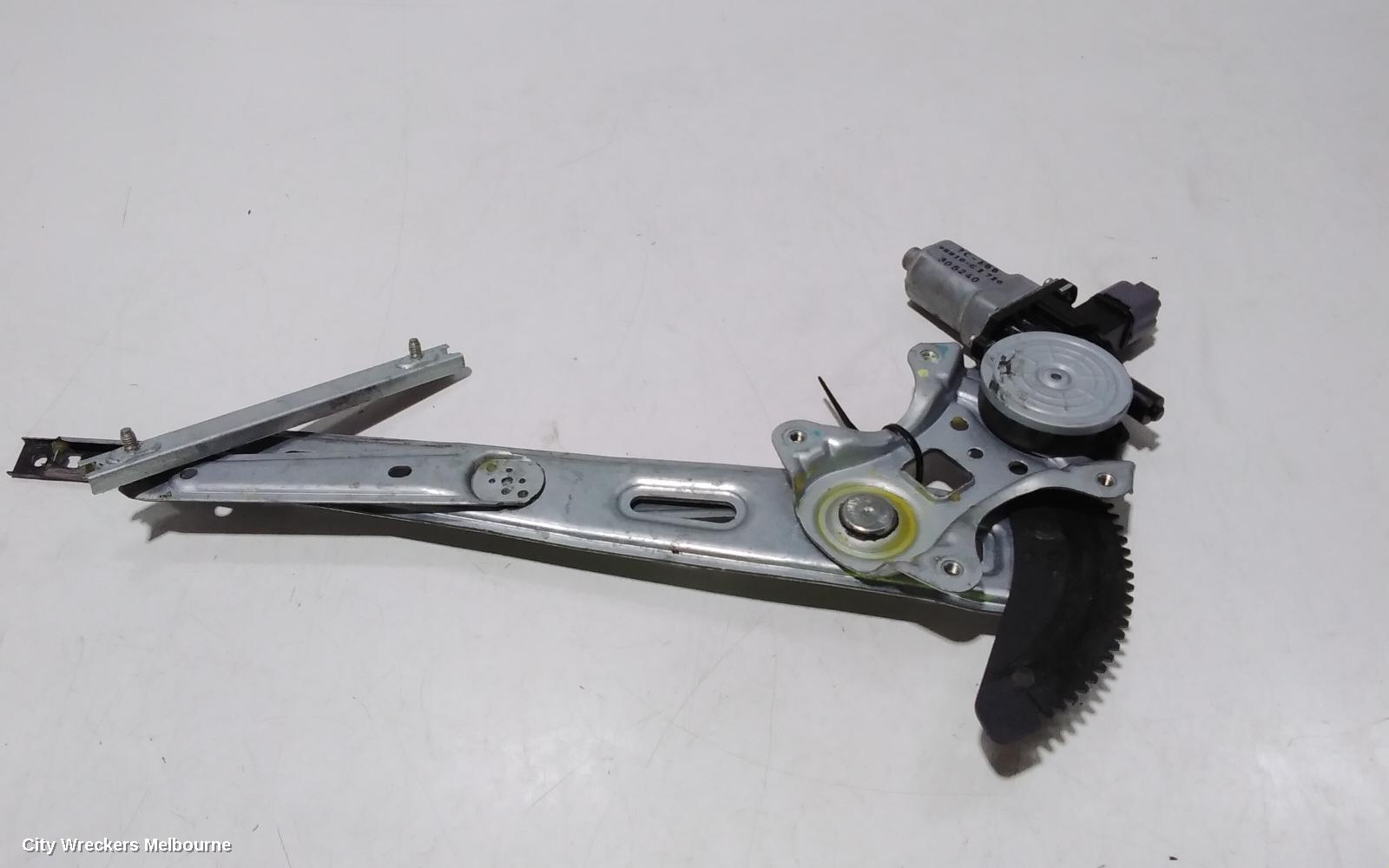 HOLDEN COLORADO LEFT FRONT WINDOW REG/MOTOR, RG, 06/2012 - 12/2020 - Image 3