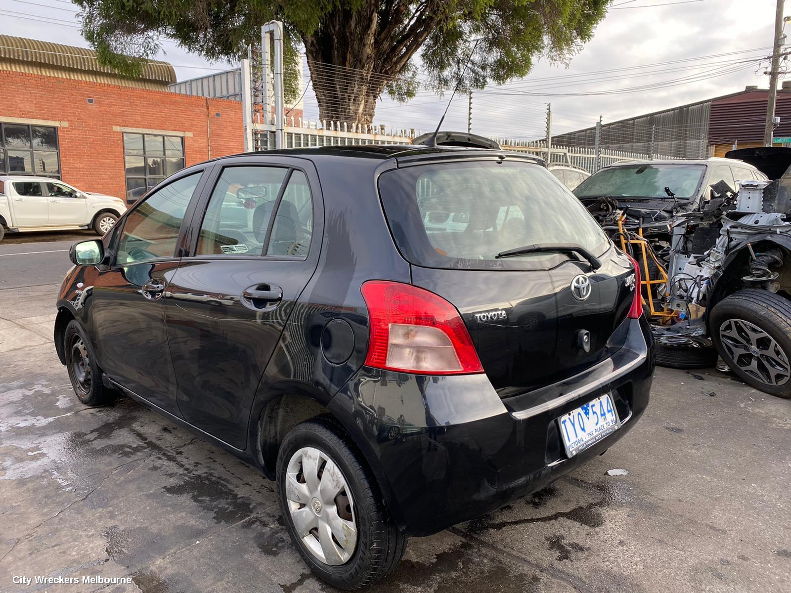 TOYOTA YARIS RIGHT FRONT WINDOW REG/MOTOR, NCP9#, 3DR/5DR HATCH, 10/2005 - 07/2011 - Image 3