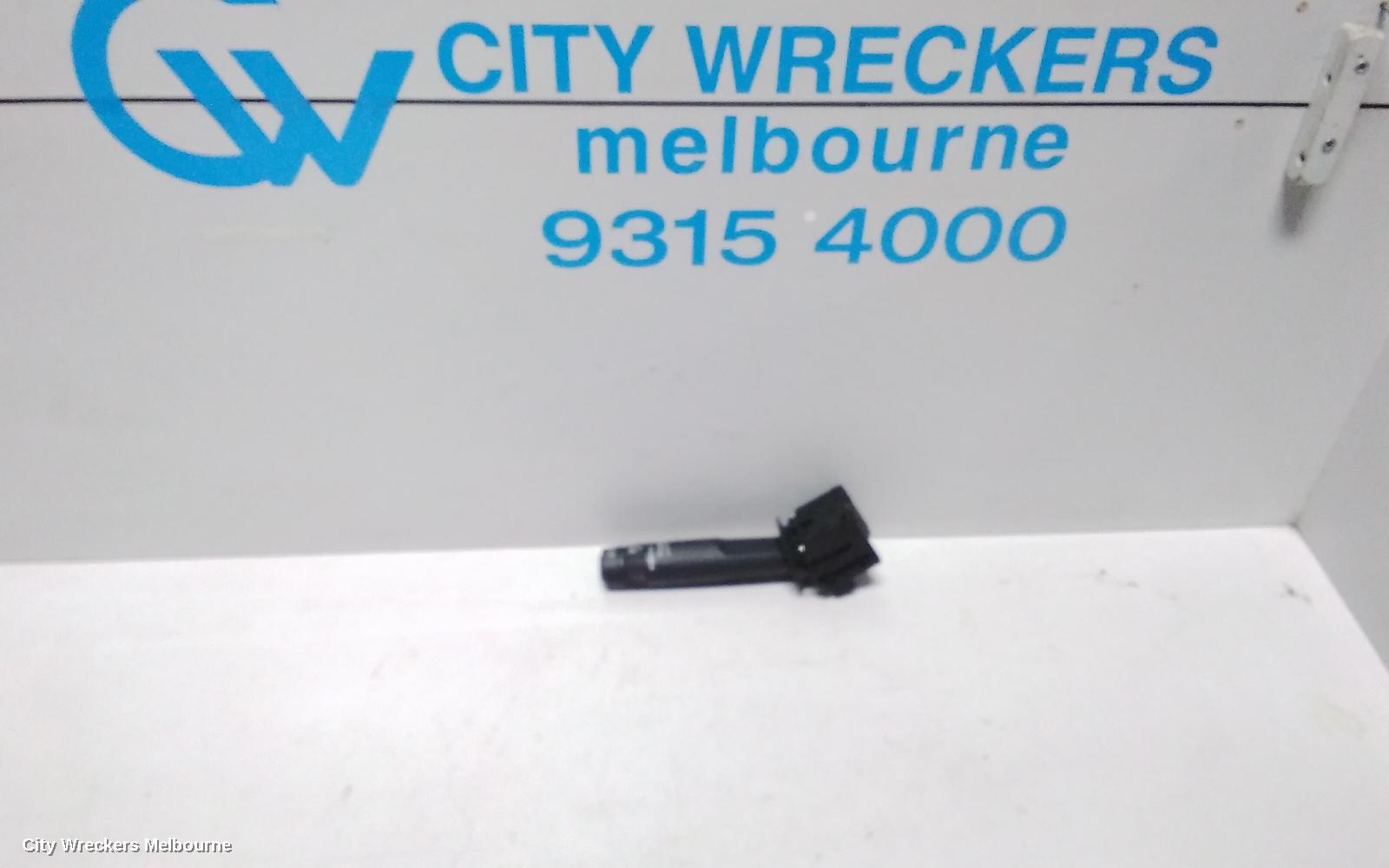 HOLDEN COMMODORE COMBINATION SWITCH, WIPER SWITCH, VF, WAGON, 05/2013 - 12/2017 - Image 1