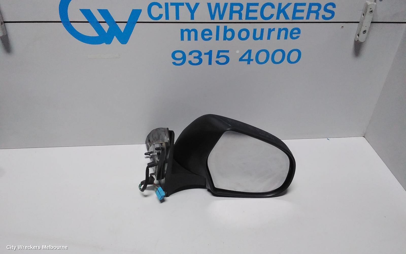 GREAT WALL X200/X240 RIGHT DOOR MIRROR, CC6461KY SERIES, COLOUR CODED, INDICATOR TYPE, 04/2011 - 01/2015 - Image 1