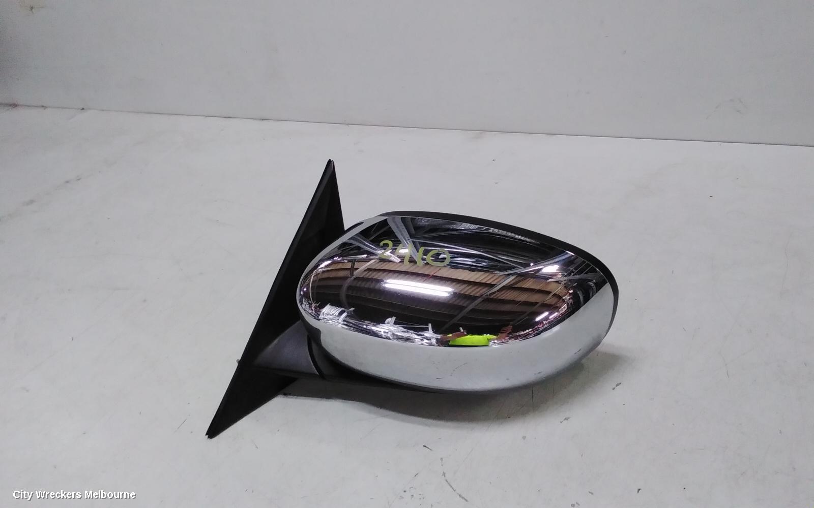 CHRYSLER 300C LEFT DOOR MIRROR, POWER, 01/2005 - 01/2008 - Image 3