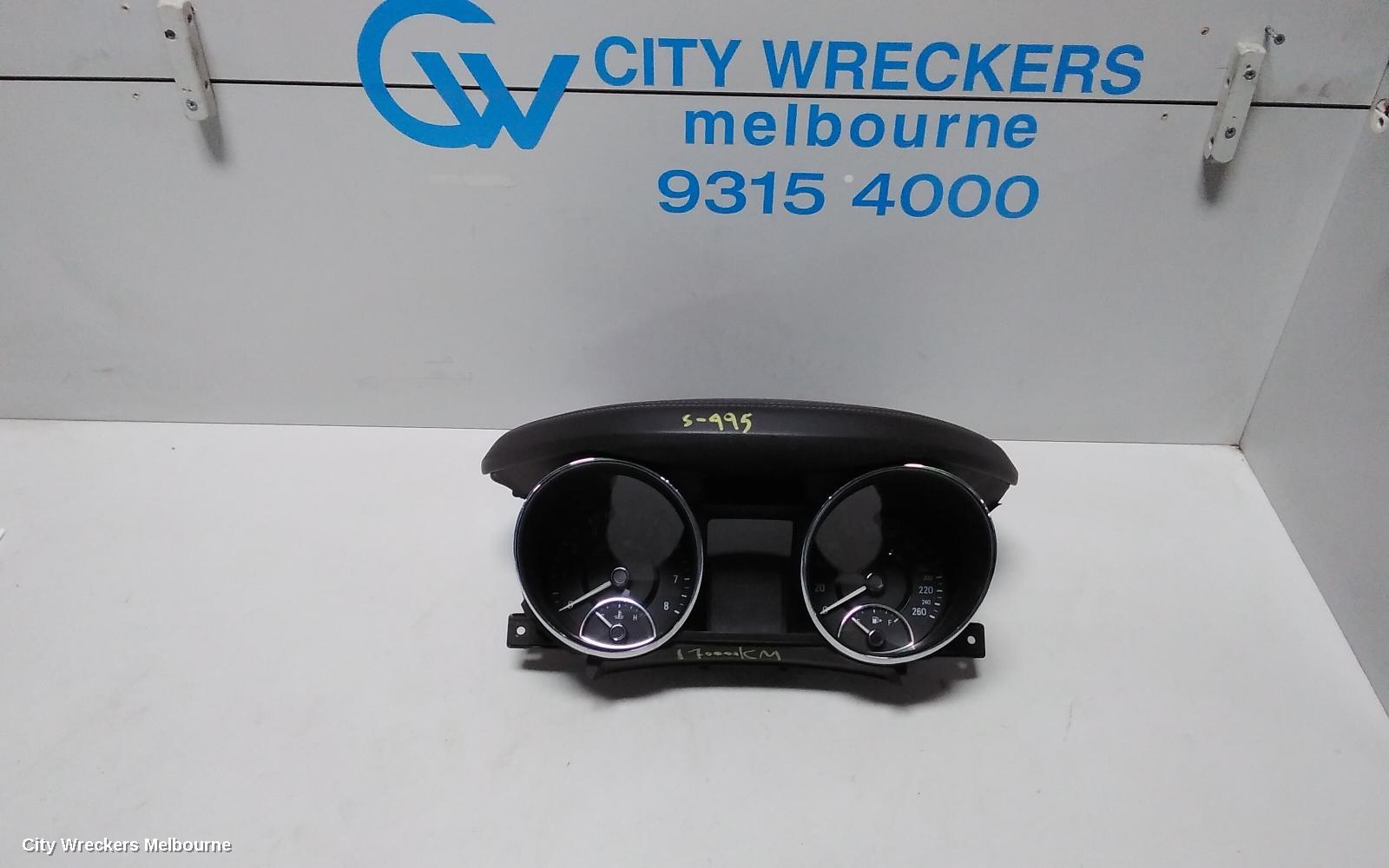 HOLDEN COMMODORE INSTRUMENT CLUSTER, INSTRUMENT CLUSTER, AUTO T/M, VF, EVOKE/INTERNATIONAL, 05/2013 - 12/2017 - Image 1