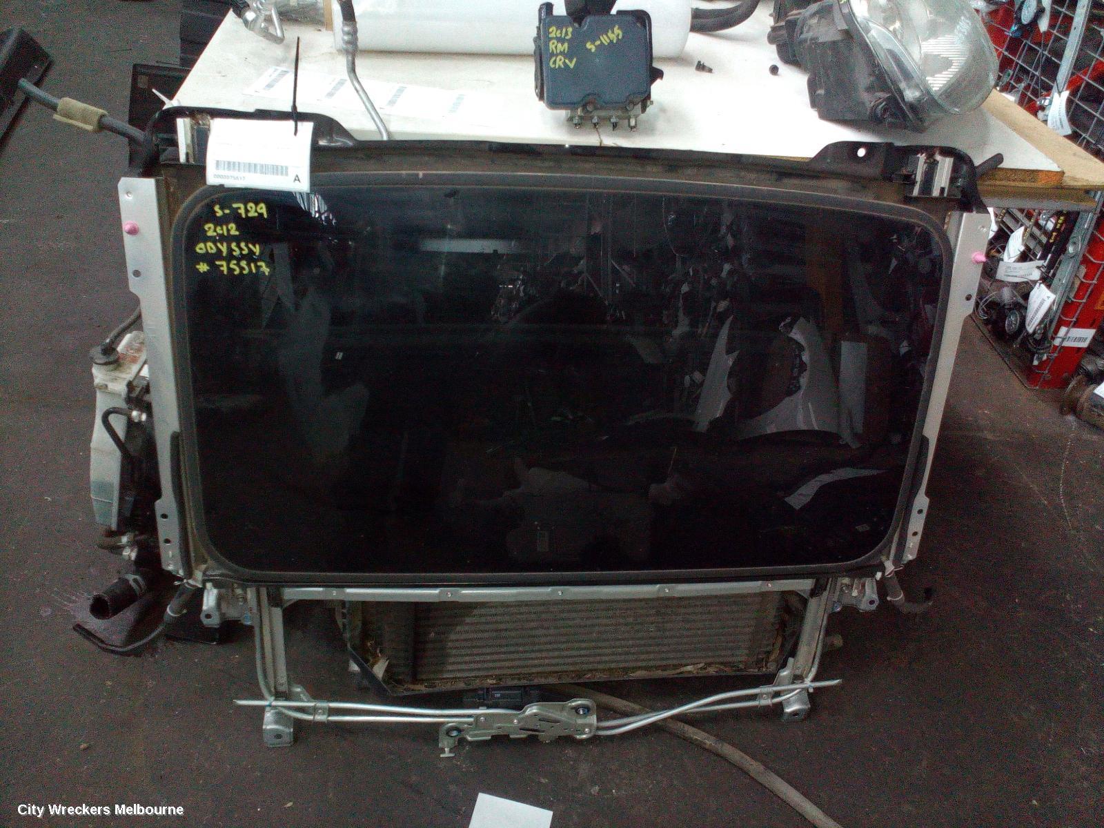 HONDA ODYSSEY ROOF GLASS/SUNROOF/T, RB3, 04/2009 - 12/2013 - Image 1