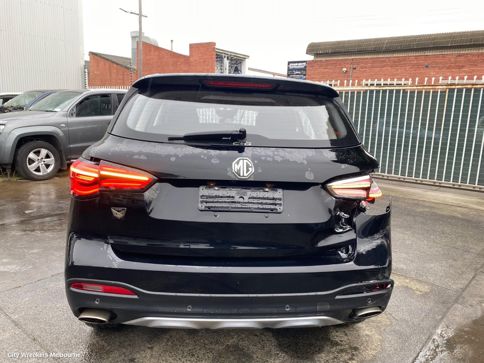 MG HS HEADREST, SAS23, 08/2019 - 12/2024 - Image 1
