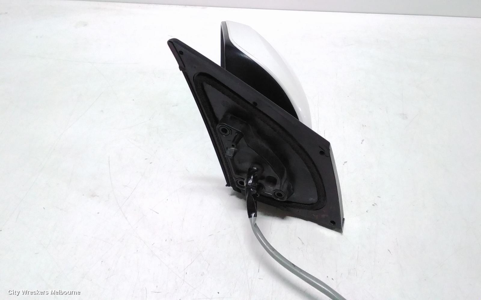 TOYOTA COROLLA LEFT DOOR MIRROR, ZRE152/20153R, SEDAN, W/ FLASHER LAMP, 03/2010 - 12/2013 - Image 3