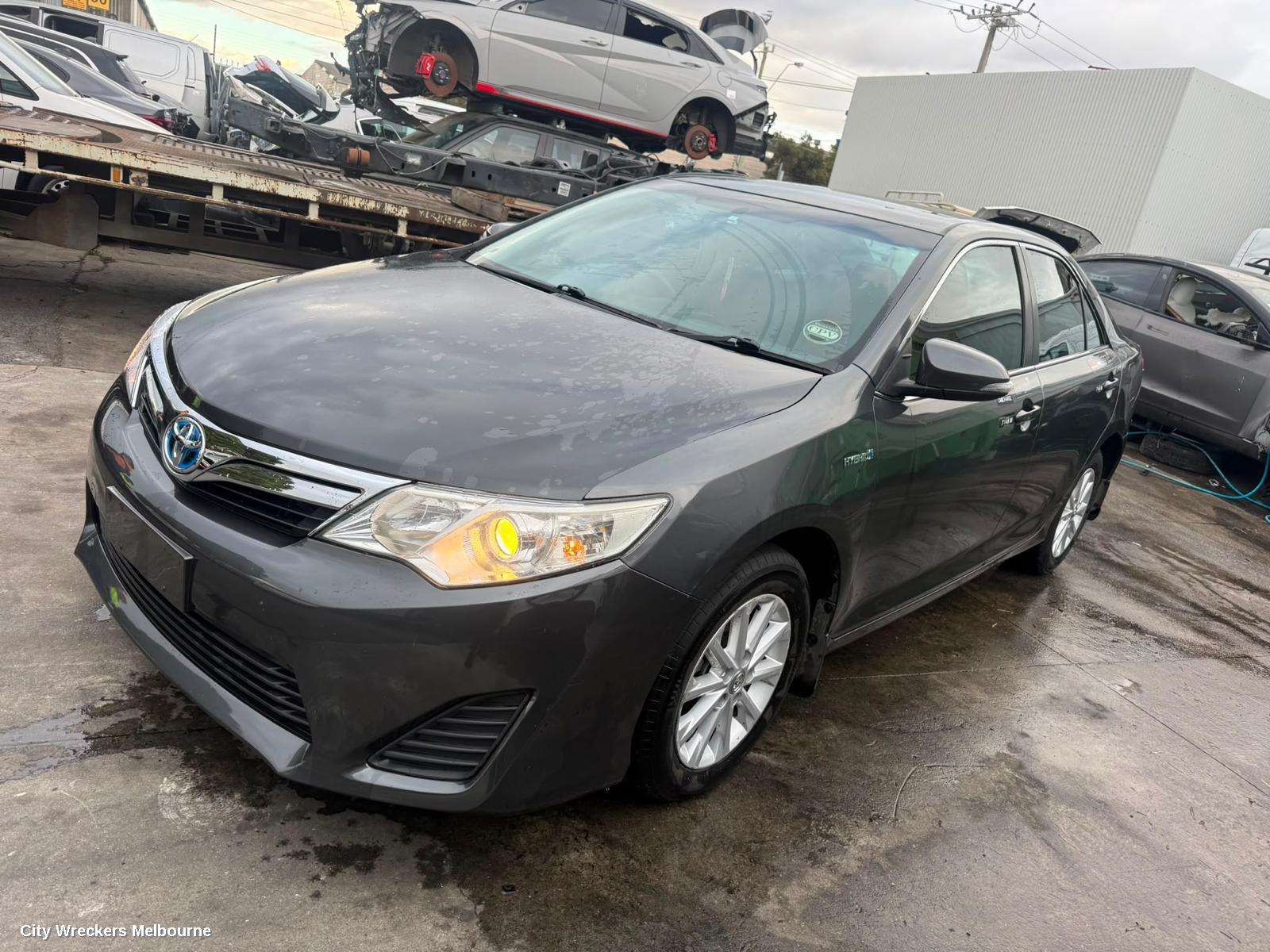 TOYOTA CAMRY LEFT TAILLIGHT, ASV50, IN BODY, NON LED TYPE, 11/2011 - 03/2015 - Image 2