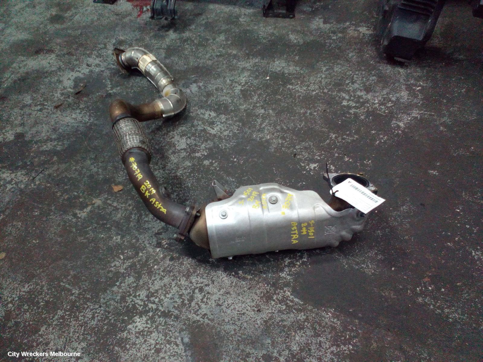 HOLDEN ASTRA CATALYTIC CONVERTER, MANIFOLD, 1.6, PETROL, BK, 09/2016 ONWARDS - Image 1