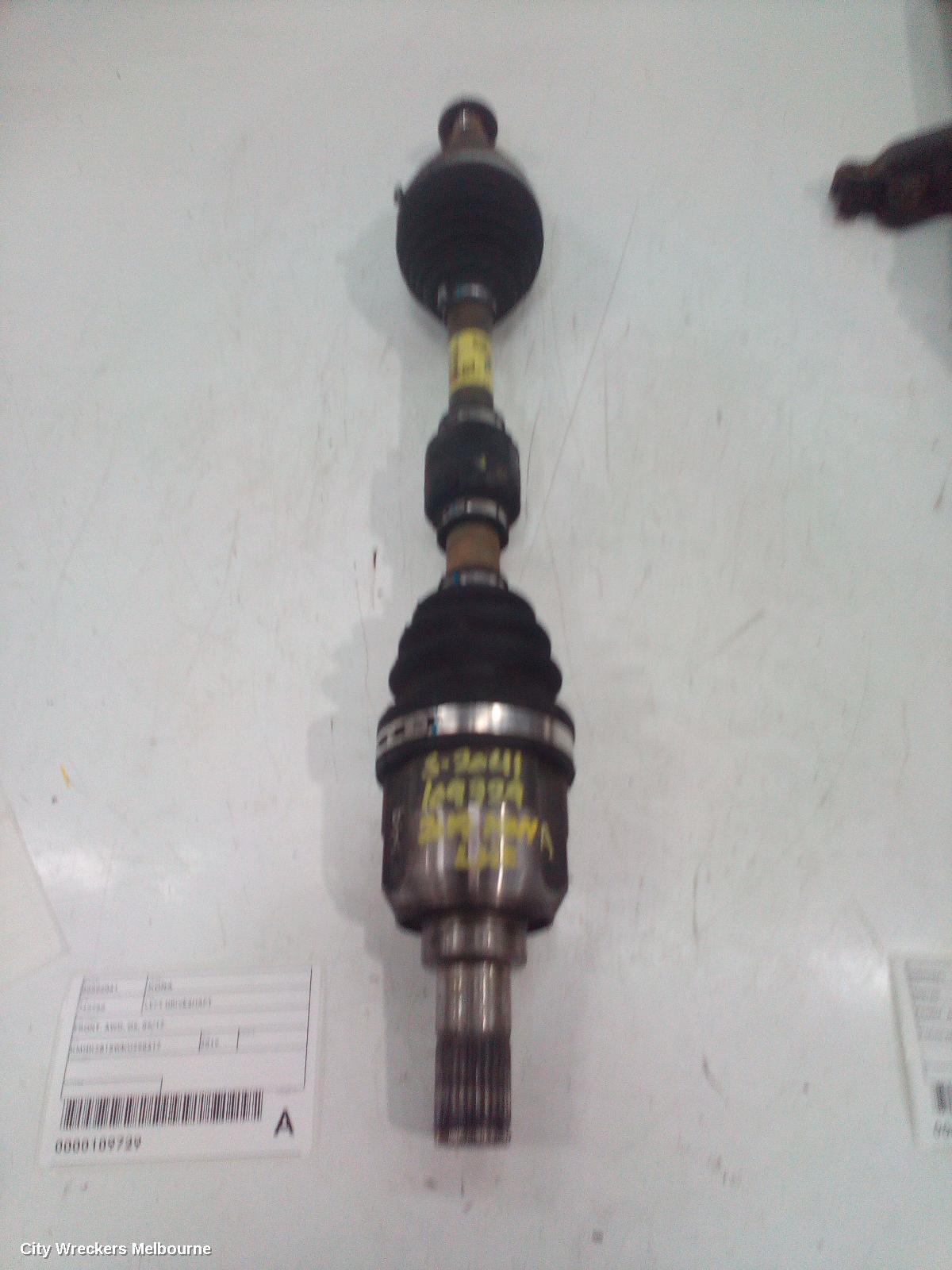 HYUNDAI KONA LEFT DRIVESHAFT, FRONT, AWD, OS, 09/2017 ONWARDS - Image 1