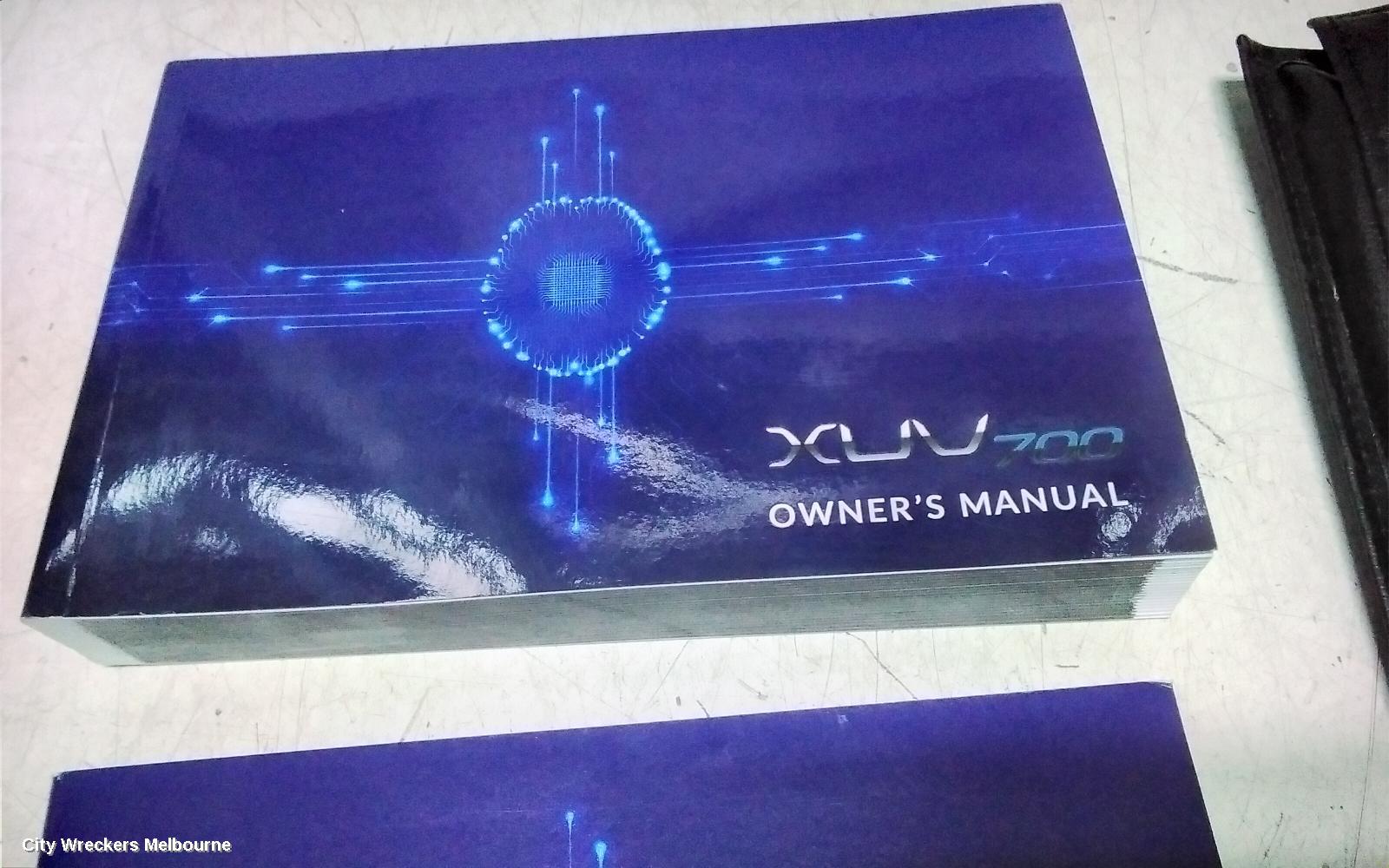 MAHINDRA XUV700 OWNERS HANDBOOK, W601, 01/2023 ONWARDS - Image 2