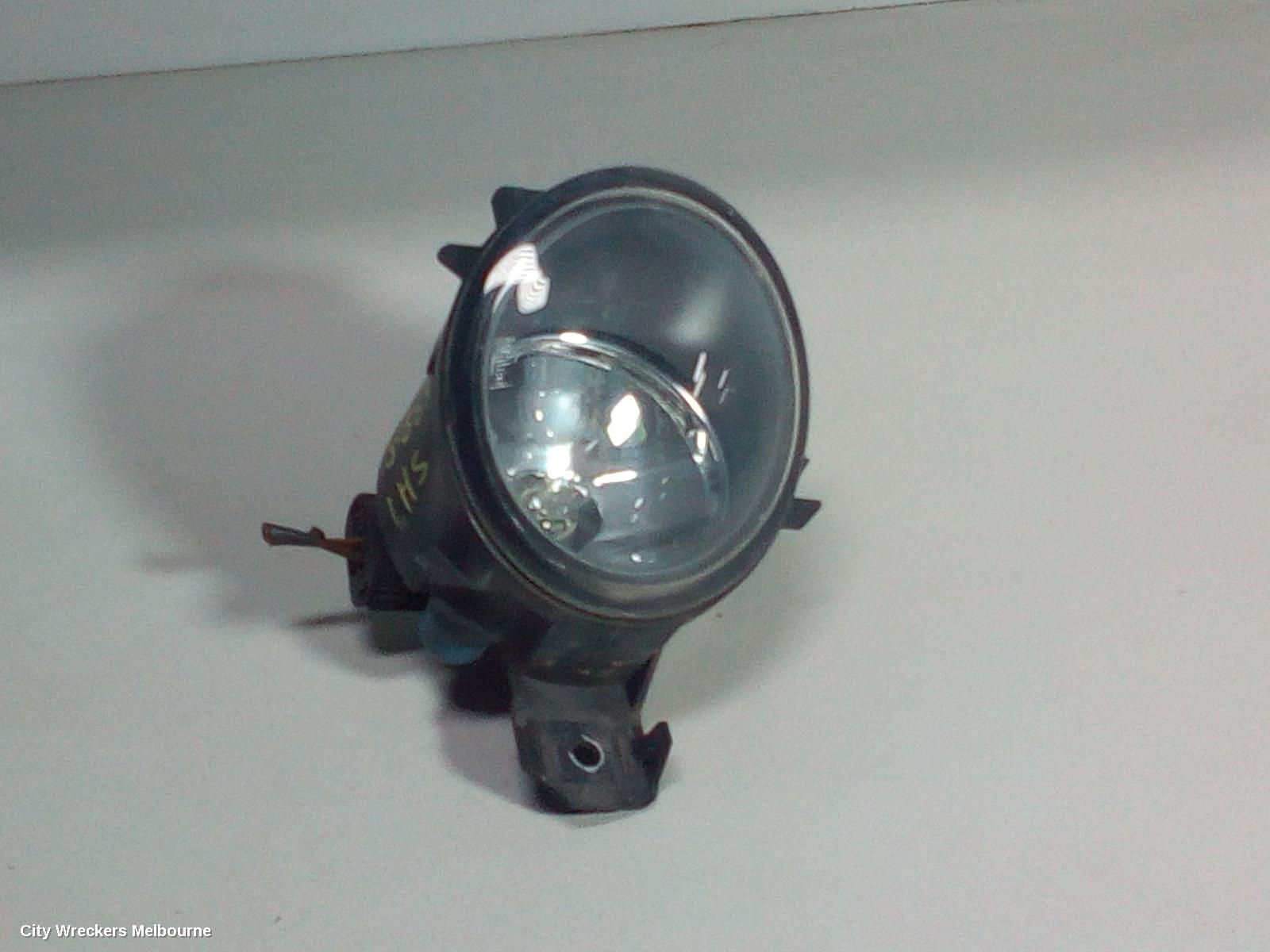 BMW X5 LEFT INDICATOR/FOG/SIDE, BUMPER FOGLAMP, E70, NON ADAPTIVE LAMP TYPE, 03/2007 - 08/2013 - Image 1
