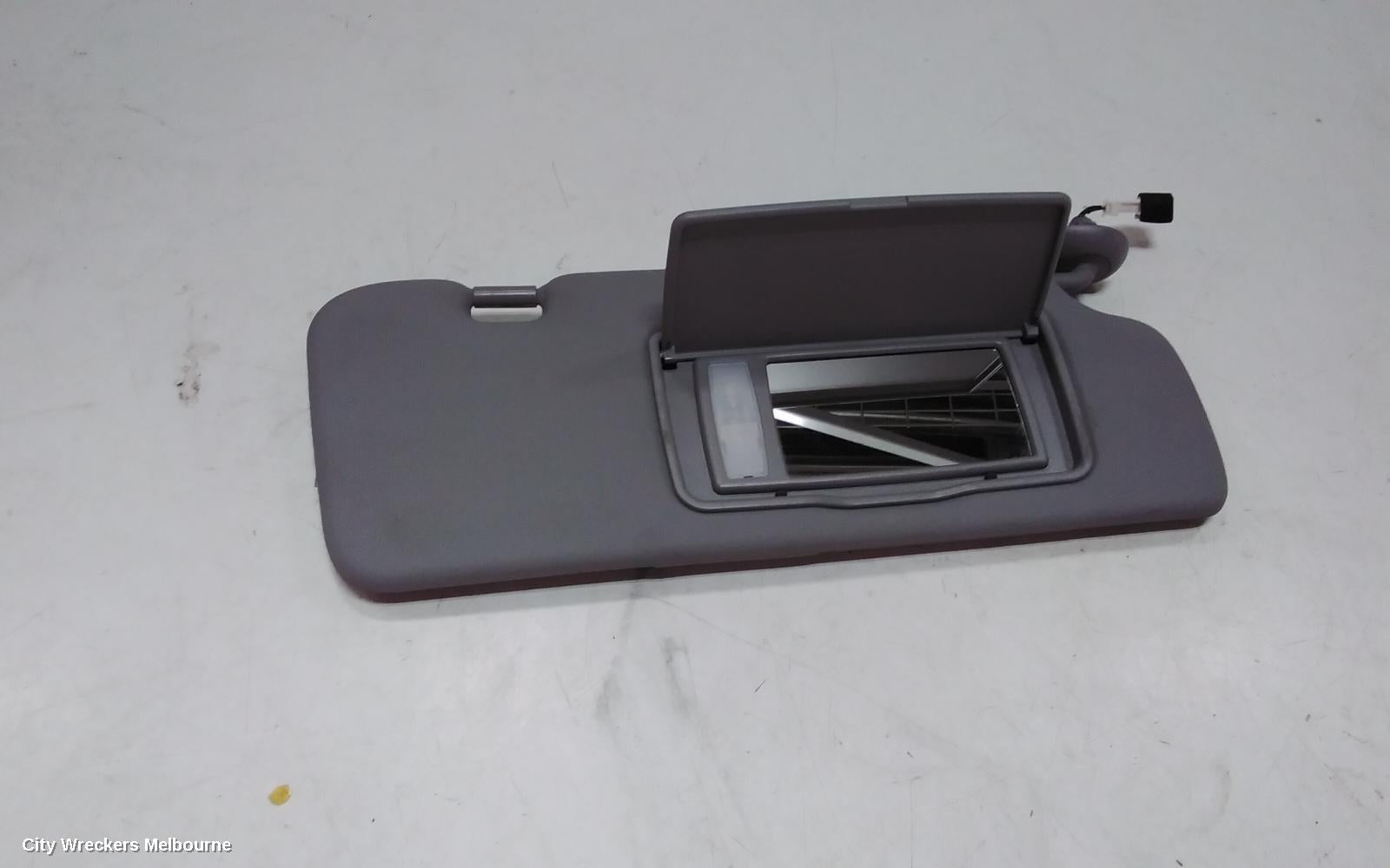 HONDA CRV SUNVISOR, RW, 05/2017 - 08/2023 - Image 3