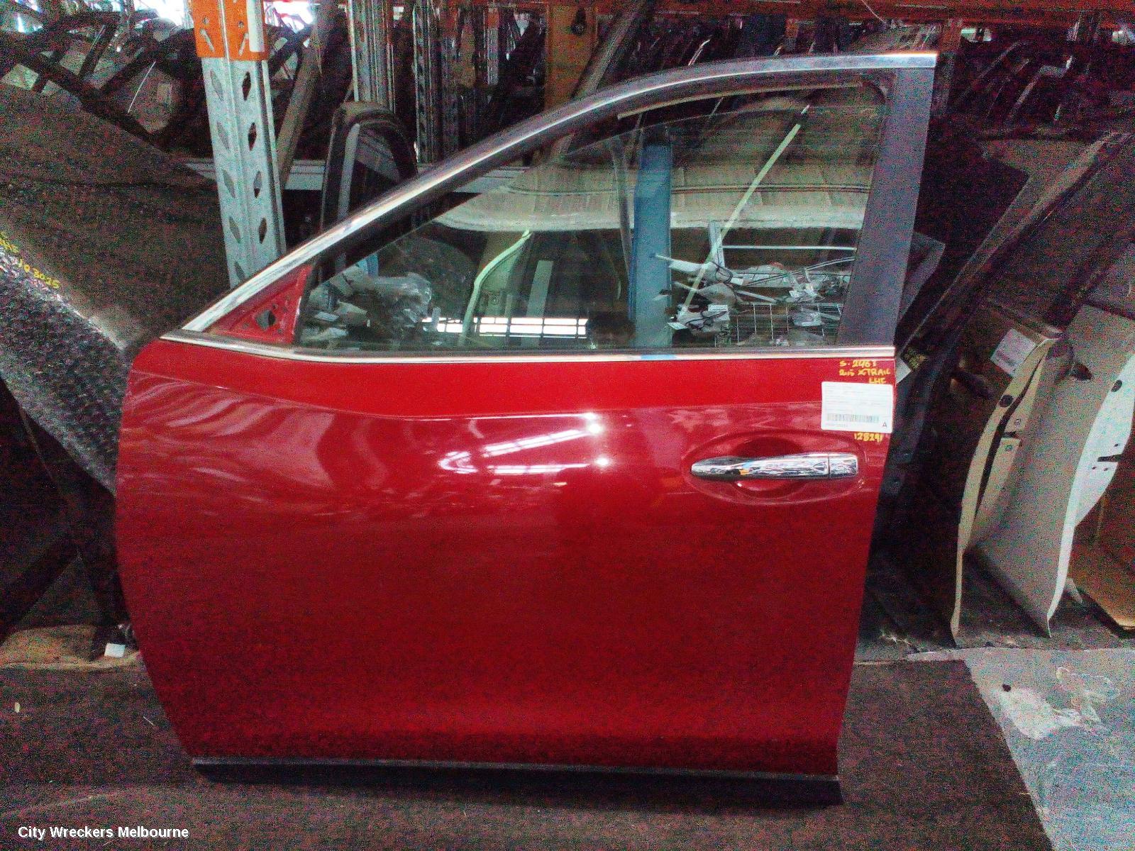 NISSAN XTRAIL LEFT FRONT DOOR, T32, 02/2014 - 07/2022 - Image 2