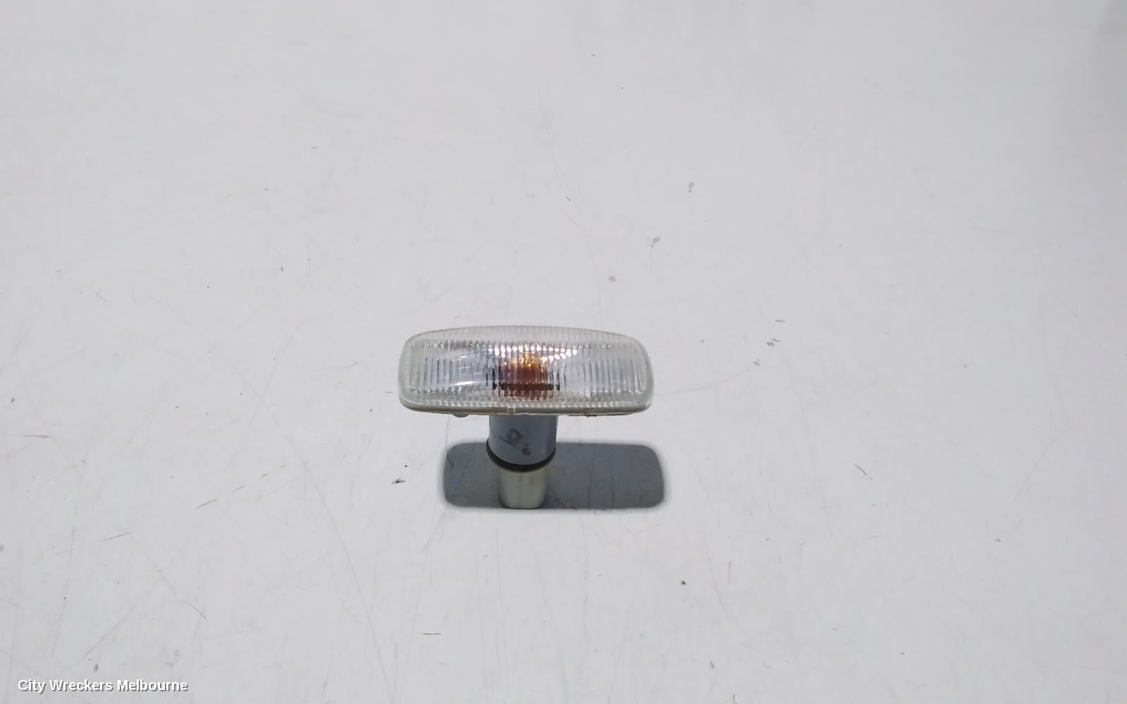 JEEP CHEROKEE LEFT INDICATOR/FOG/SIDE, GUARD FLASHER (REPEATER), KK, 11/2007 - 10/2012 - Image 3