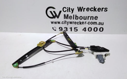 AUDI A1 RIGHT FRONT WINDOW REG/MOTOR, 8X, 5DR HATCH, 03/2012 - 10/2018 - Image 2