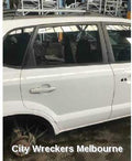 HYUNDAI TUCSON RIGHT REAR DOOR, NON MOULD TYPE, 08/2004 - 01/2010 - Image 1