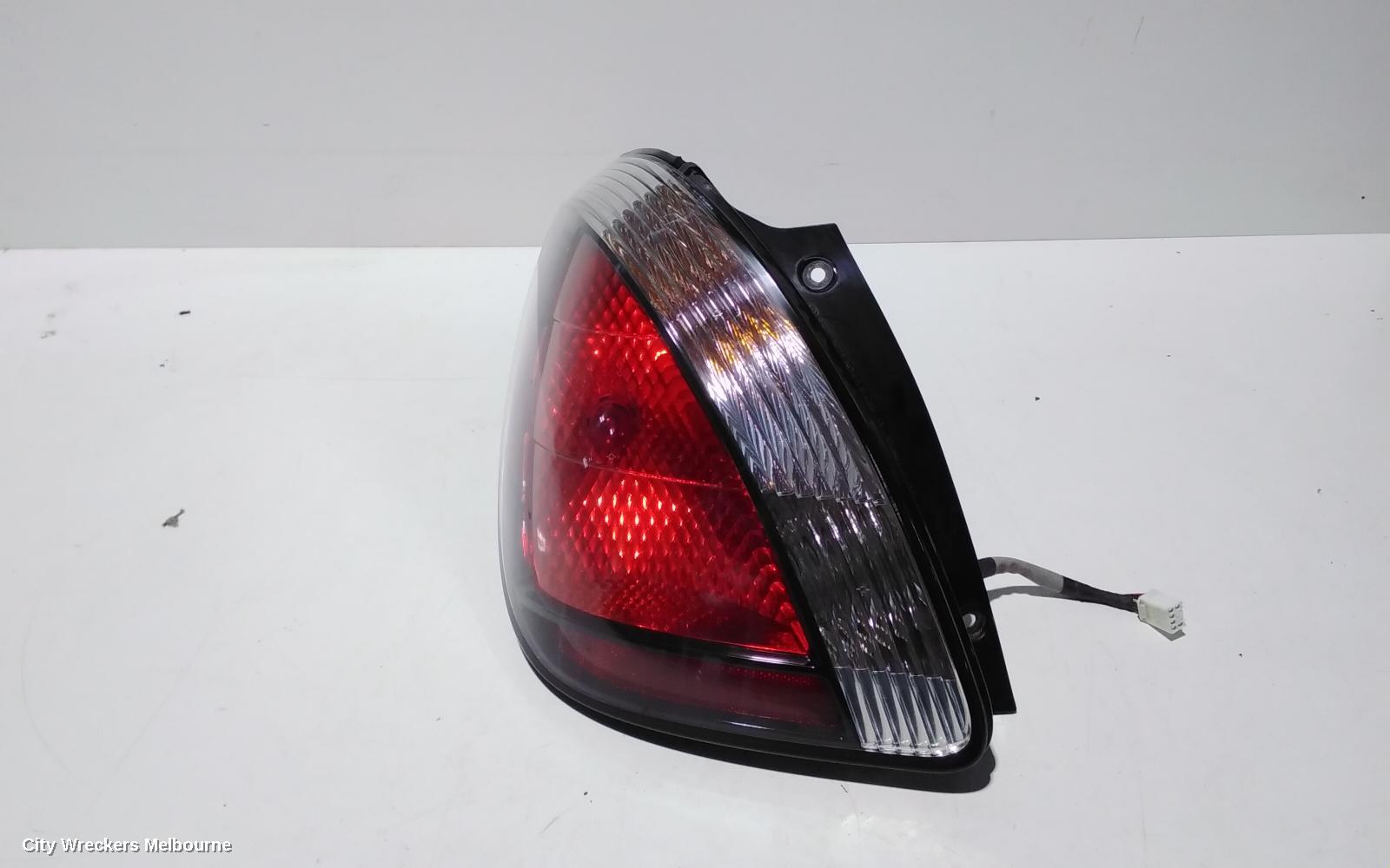 KIA RIO LEFT TAILLIGHT, IN BODY, JB, HATCH, 08/2005 - 07/2011 - Image 3