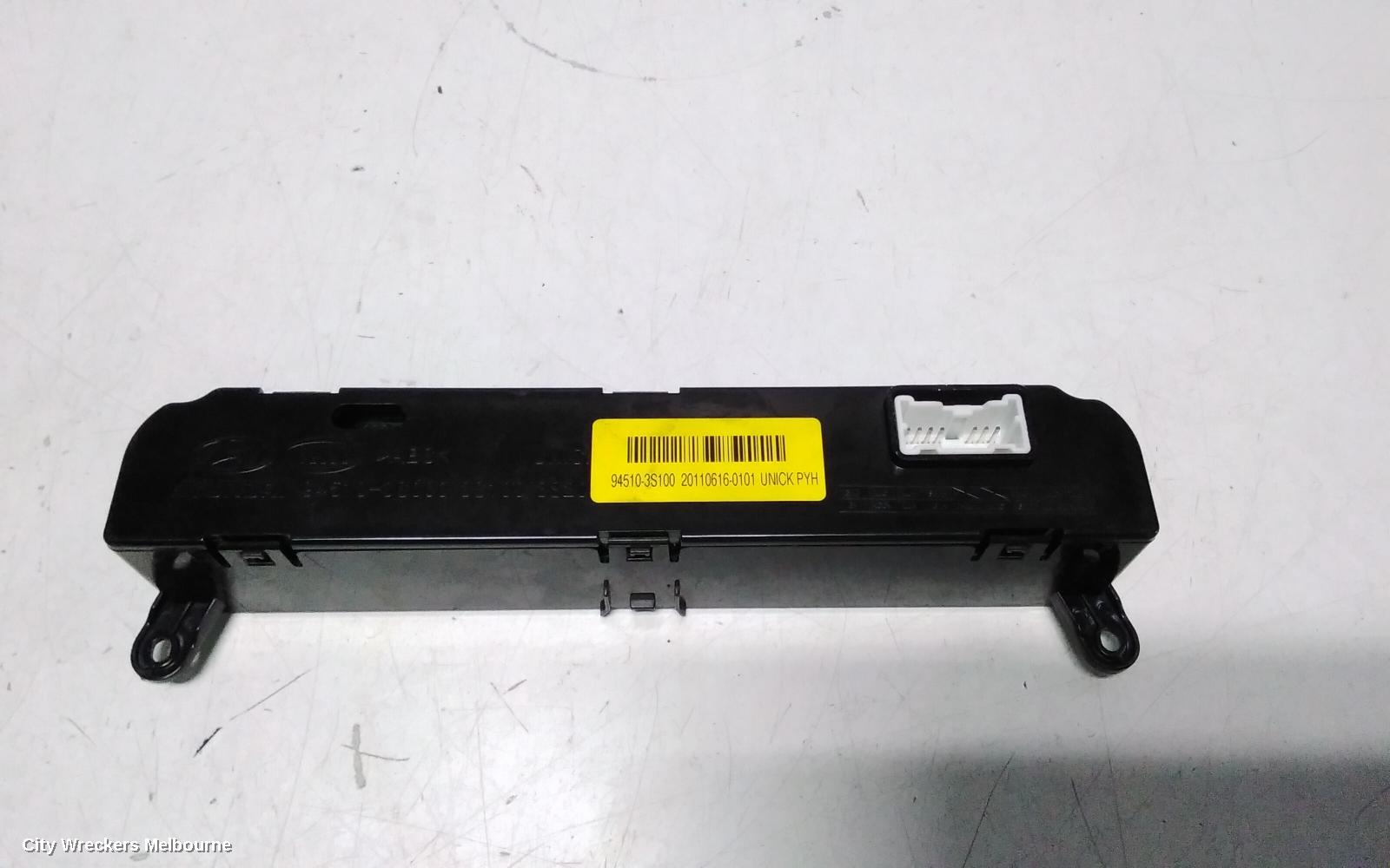 HYUNDAI I45 CLOCK, YF, 02/2010 - 05/2014 - Image 3
