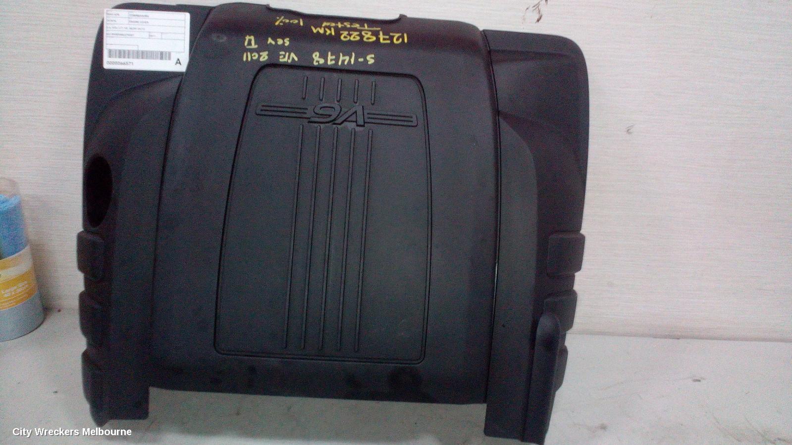 HOLDEN COMMODORE ENGINE COVER, 3.6, SIDI, LLT, VE, 08/2009 - 04/2013 - Image 1