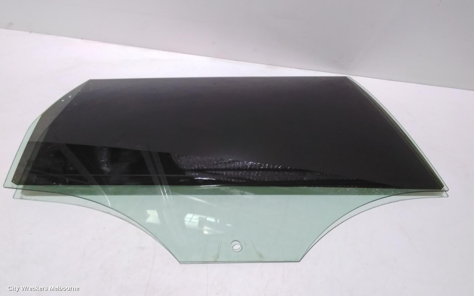 VOLKSWAGEN PASSAT RIGHT REAR DOOR WINDOW, 3C/MK6 B6, WAGON, 03/2006 - 09/2010 - Image 2