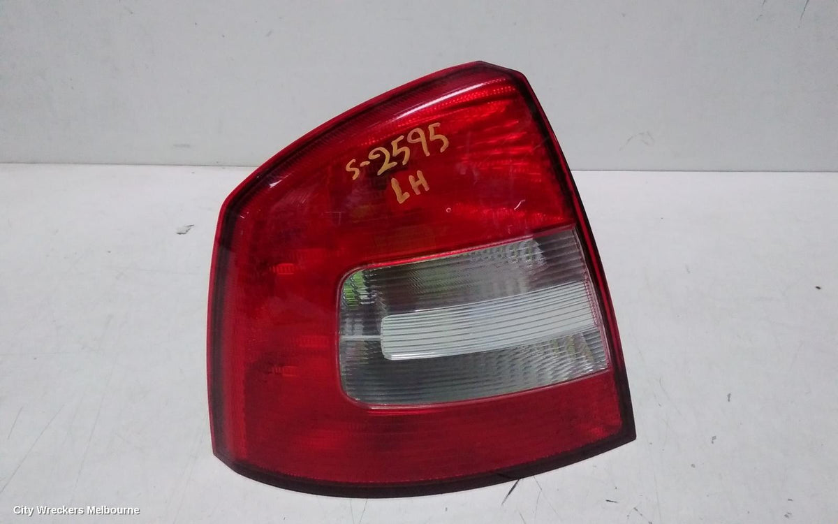 SKODA OCTAVIA LEFT TAILLIGHT, 1Z, LIFTBACK SEDAN, 05/2009 - 10/2013 - Image 2