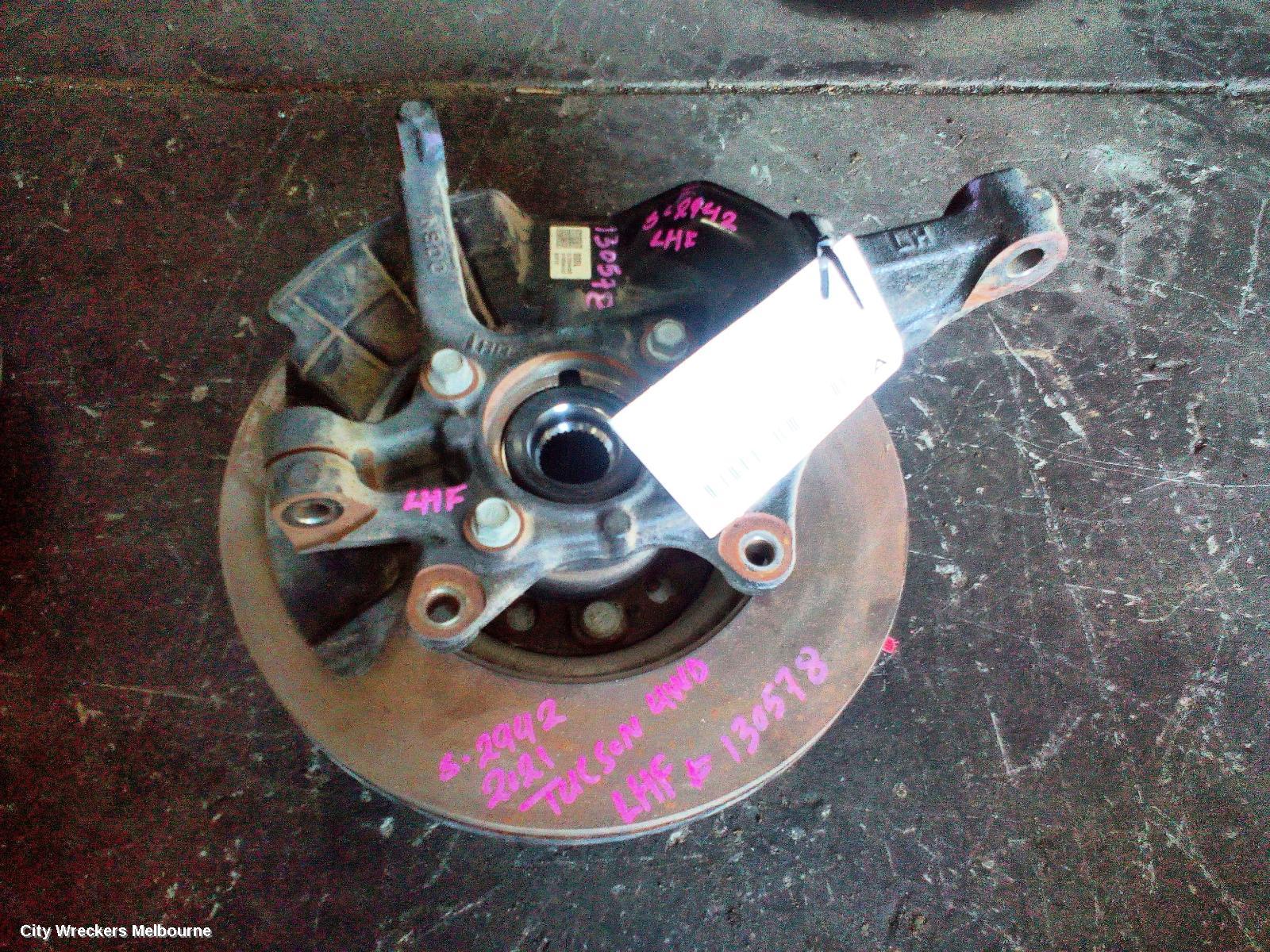 HYUNDAI TUCSON LEFT FRONT HUB ASSEMBLY, NX4, AWD, 02/2021 ONWARDS - Image 2