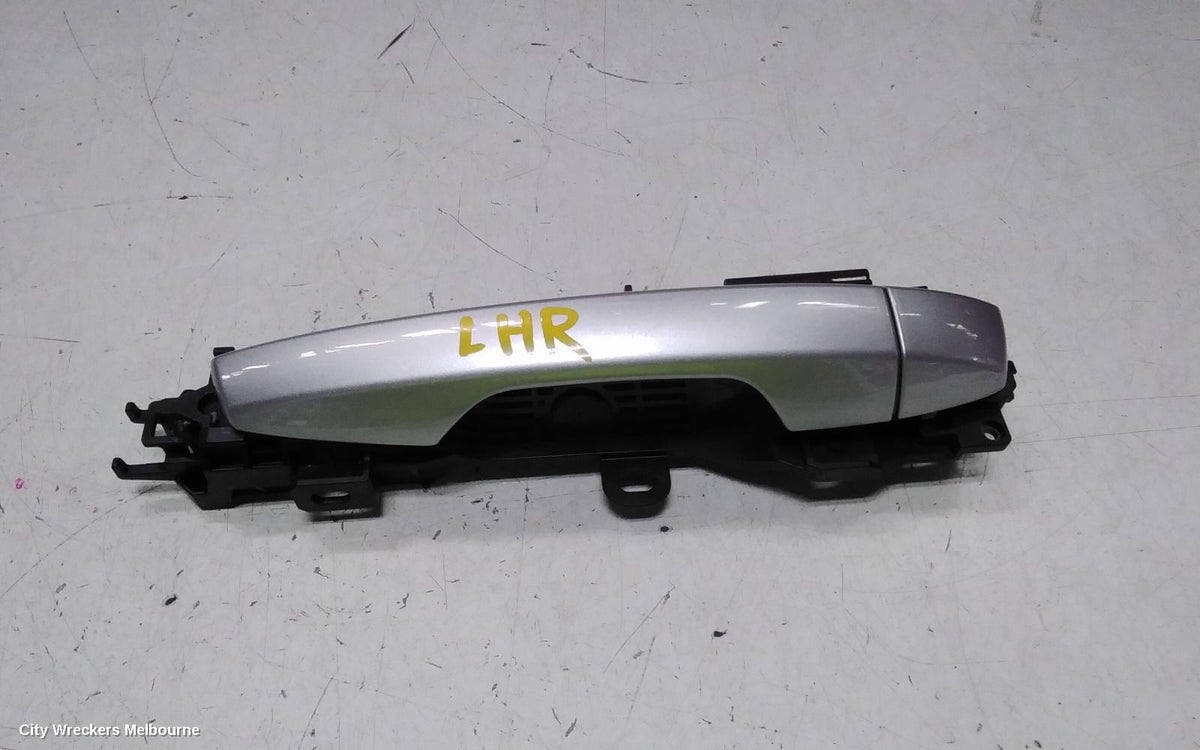 MITSUBISHI OUTLANDER DOOR HANDLE, LH REAR, OUTER, ZM, 08/2021 ONWARDS - Image 2