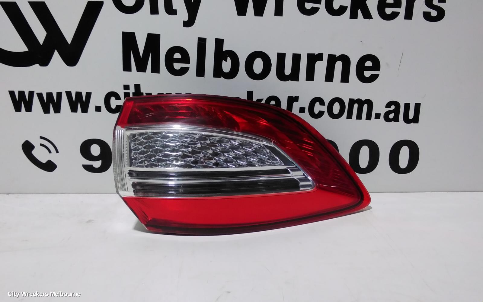 FORD MONDEO LEFT TAILLIGHT, MC, WAGON, 11/2010 - 12/2014 - Image 1