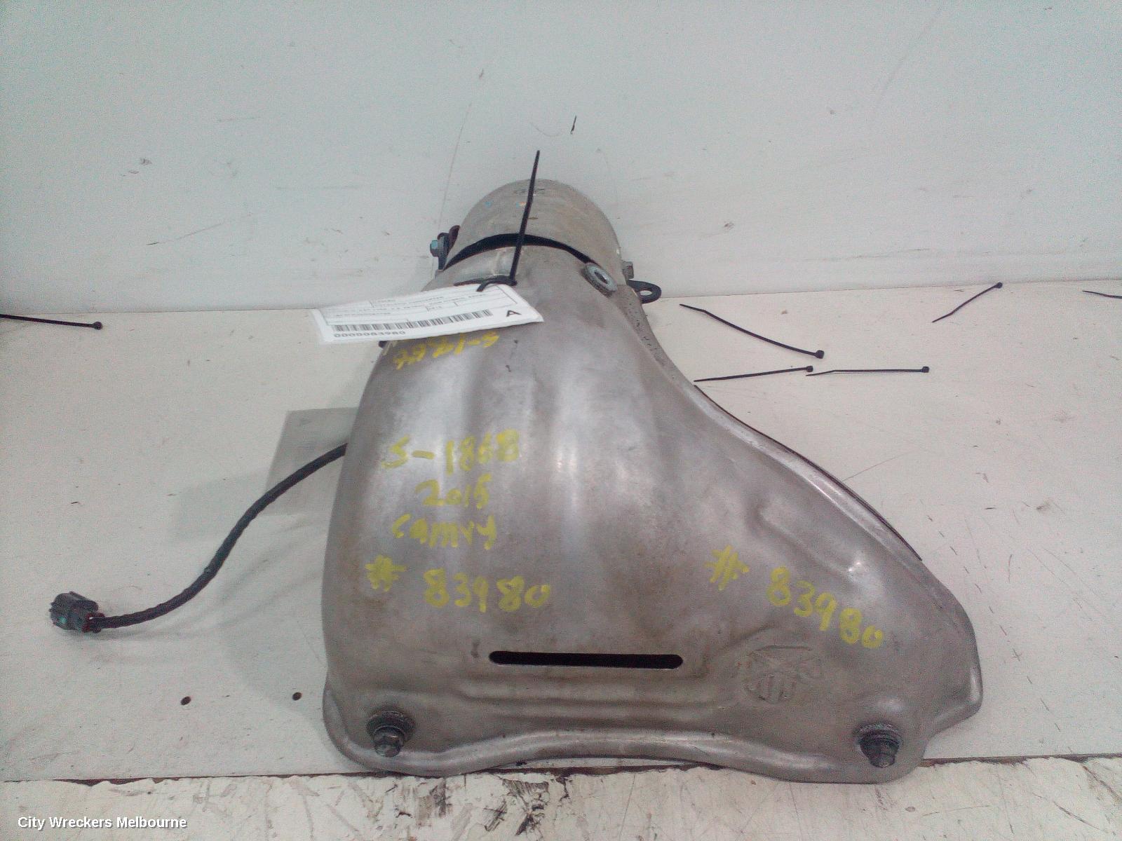 TOYOTA CAMRY CATALYTIC CONVERTER, MANIFOLD-CAT TYPE, 2.5, PETROL, NON HYBRID, ASV50, 05/2015 - 10/2017 - Image 2