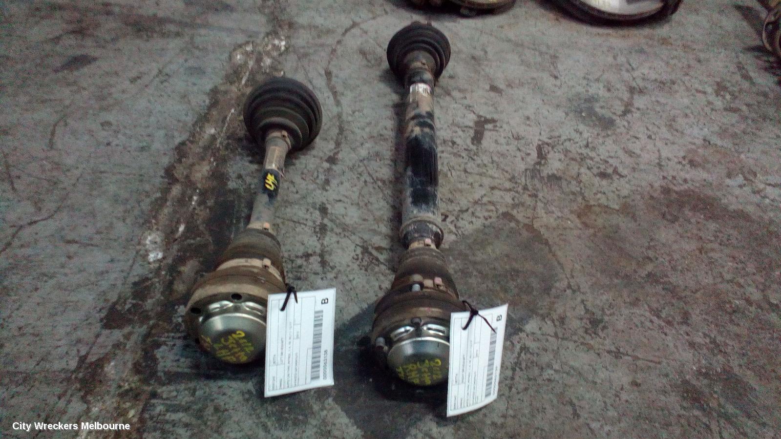 VOLKSWAGEN JETTA LEFT DRIVESHAFT, AUTO T/M TYPE, PETROL, 1.4, 1B, 02/2011 - 12/2017 - Image 2
