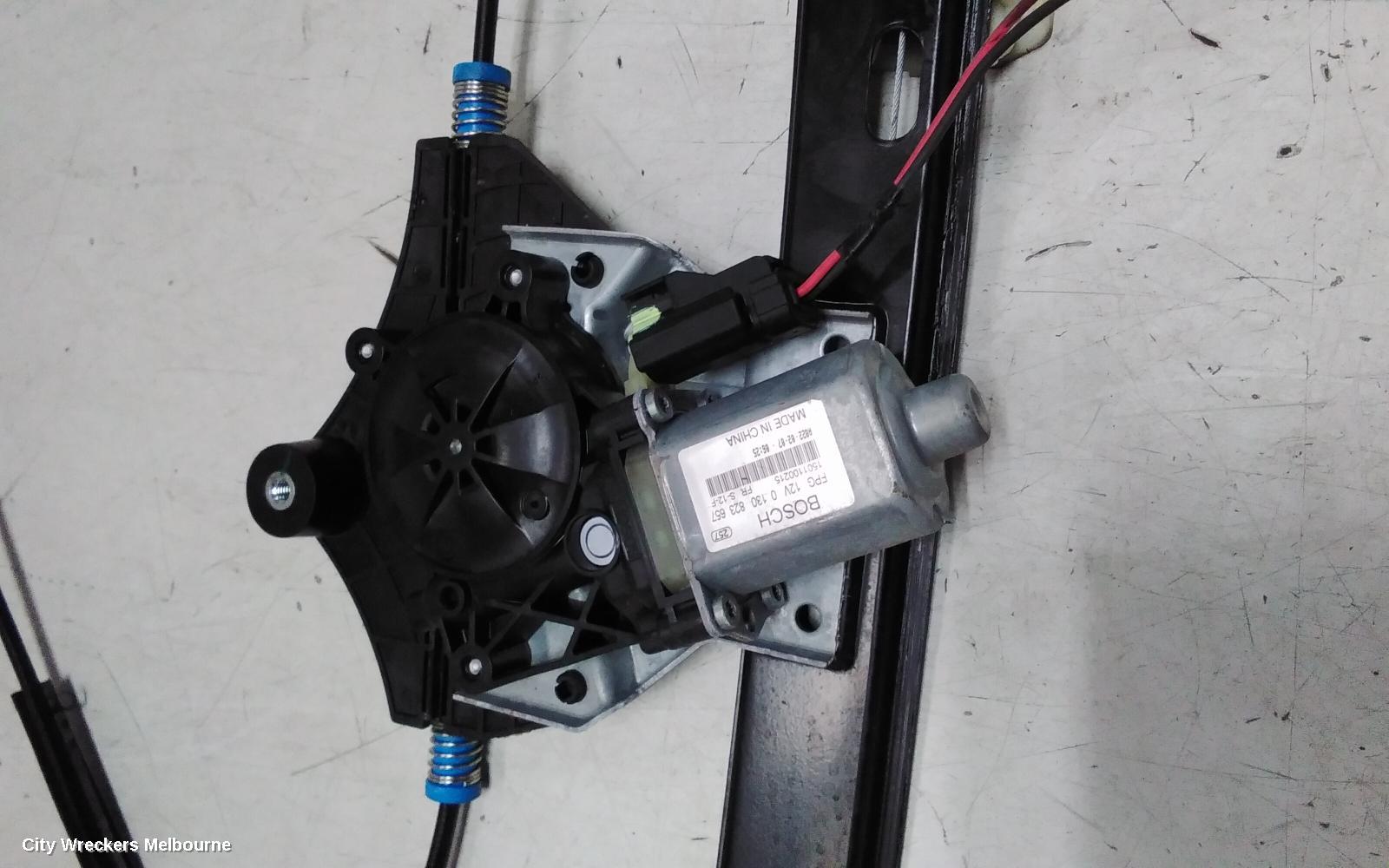 HAVAL H6 RIGHT FRONT WINDOW REG/MOTOR, B01/B03, 02/2021 ONWARDS - Image 2