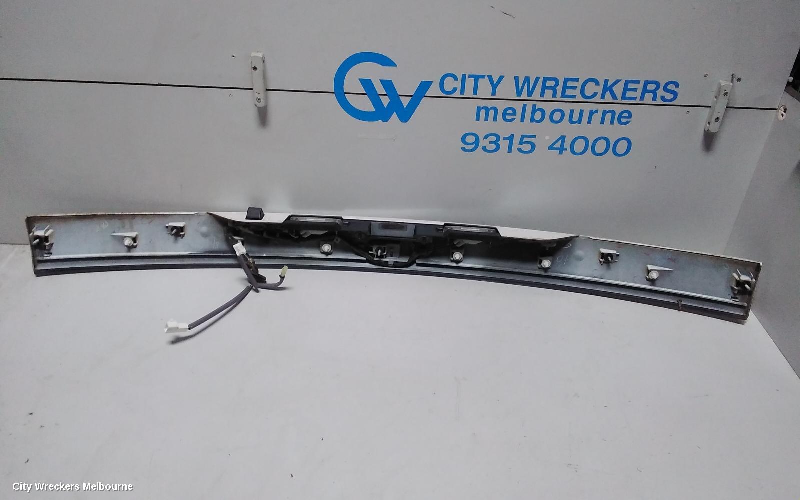 SUBARU FORESTER REAR GARNISH, TAILGATE GARNISH (CENTRE), W/ CAMERA TYPE, 02/2008 - 12/2012 - Image 3