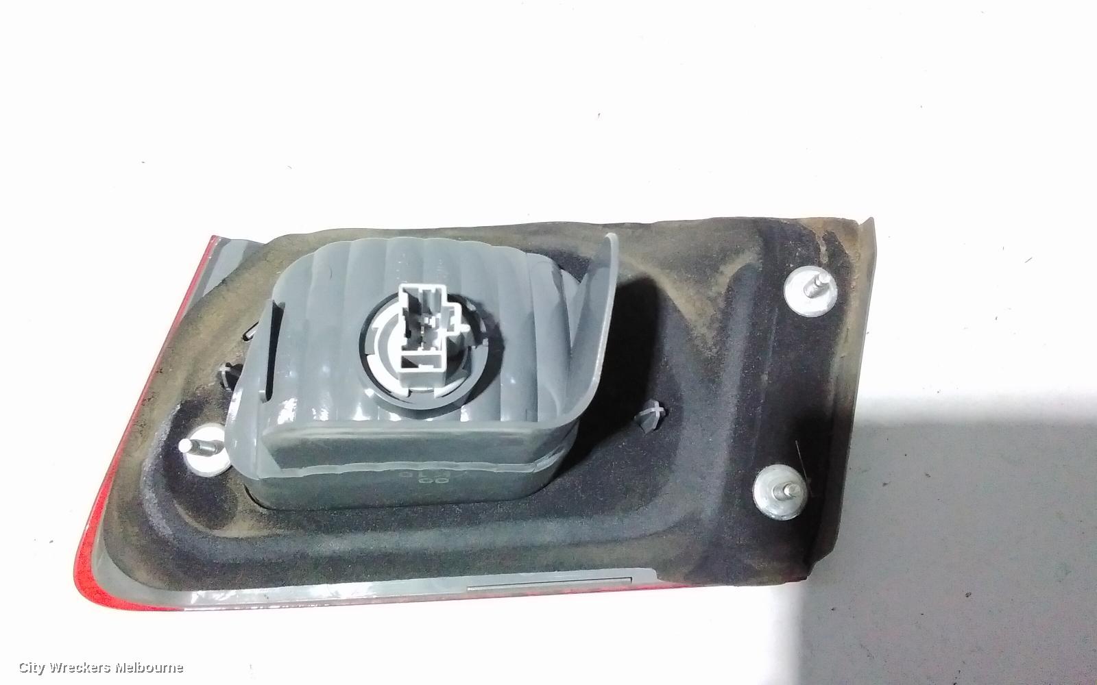 HONDA ACCORD REAR GARNISH, BOOTLID LAMP (LH SIDE), 8TH GEN, EURO (VIN JHMCU), 06/2008 - 06/2011 - Image 3