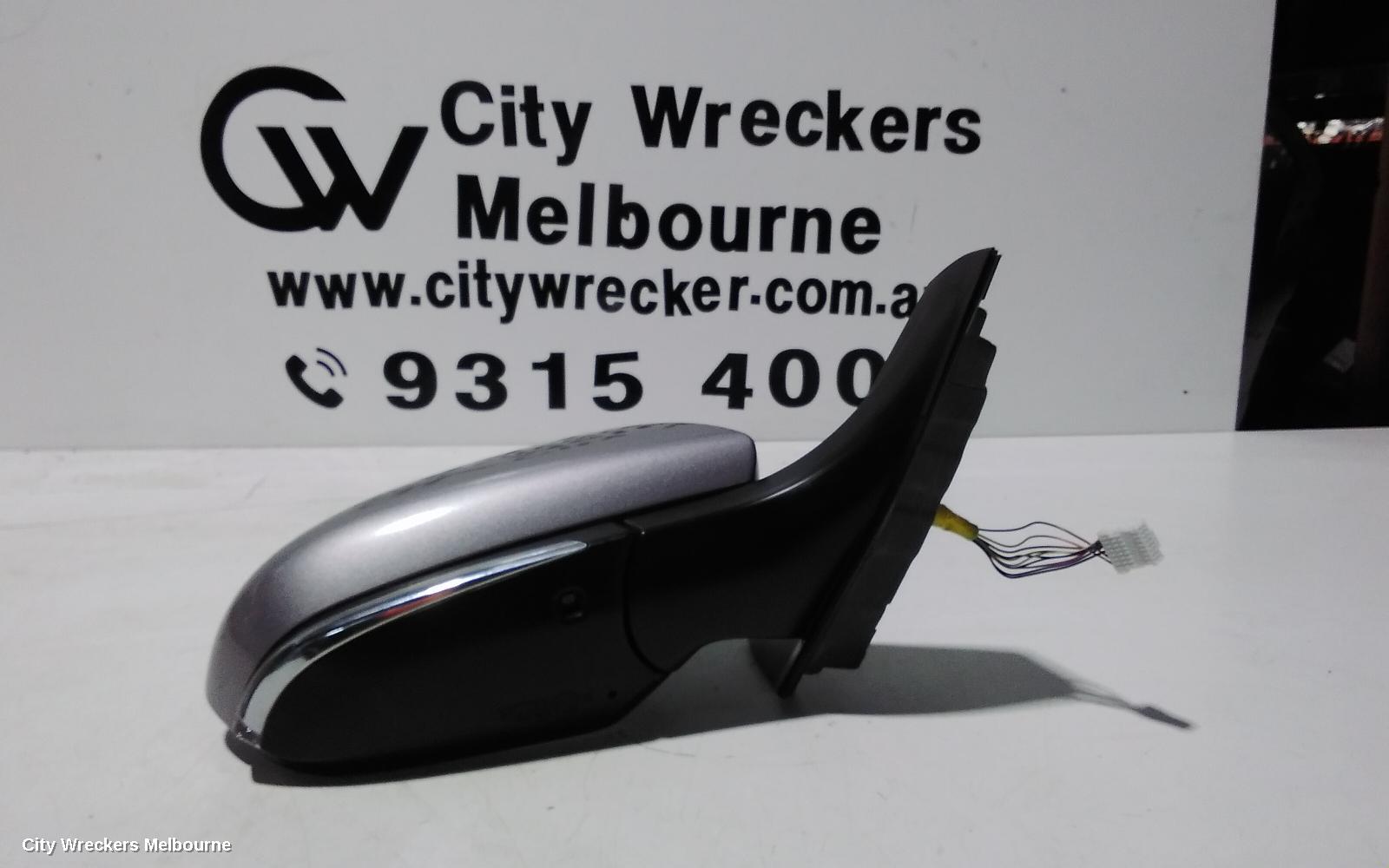 TOYOTA C-HR RIGHT DOOR MIRROR, NON CAMERA TYPE, COLOUR CODED, GEN 1, 12/2016 ONWARDS - Image 3
