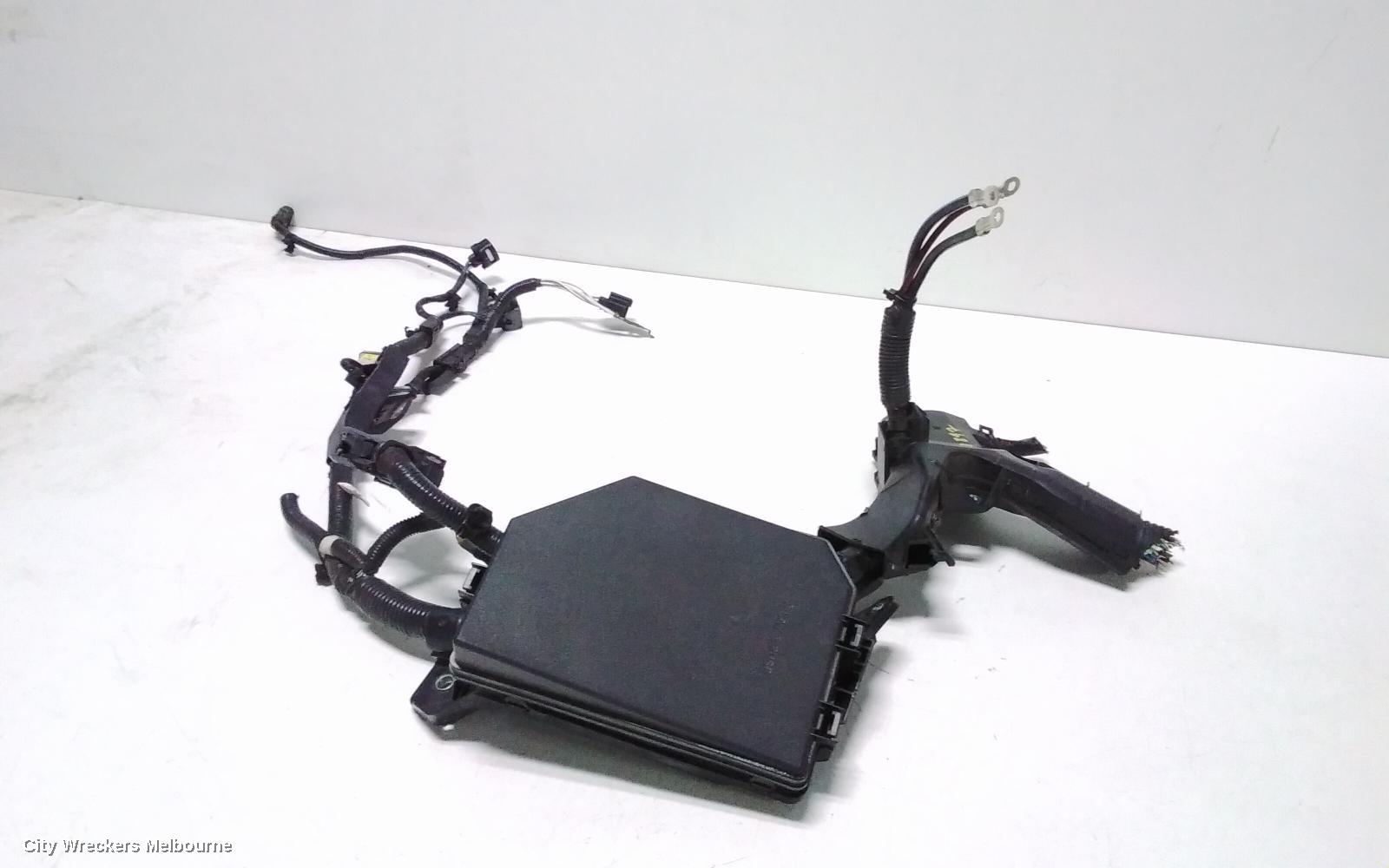 TOYOTA C-HR FUSE BOX, GEN 1, 12/2016 - 09/2023 - Image 1