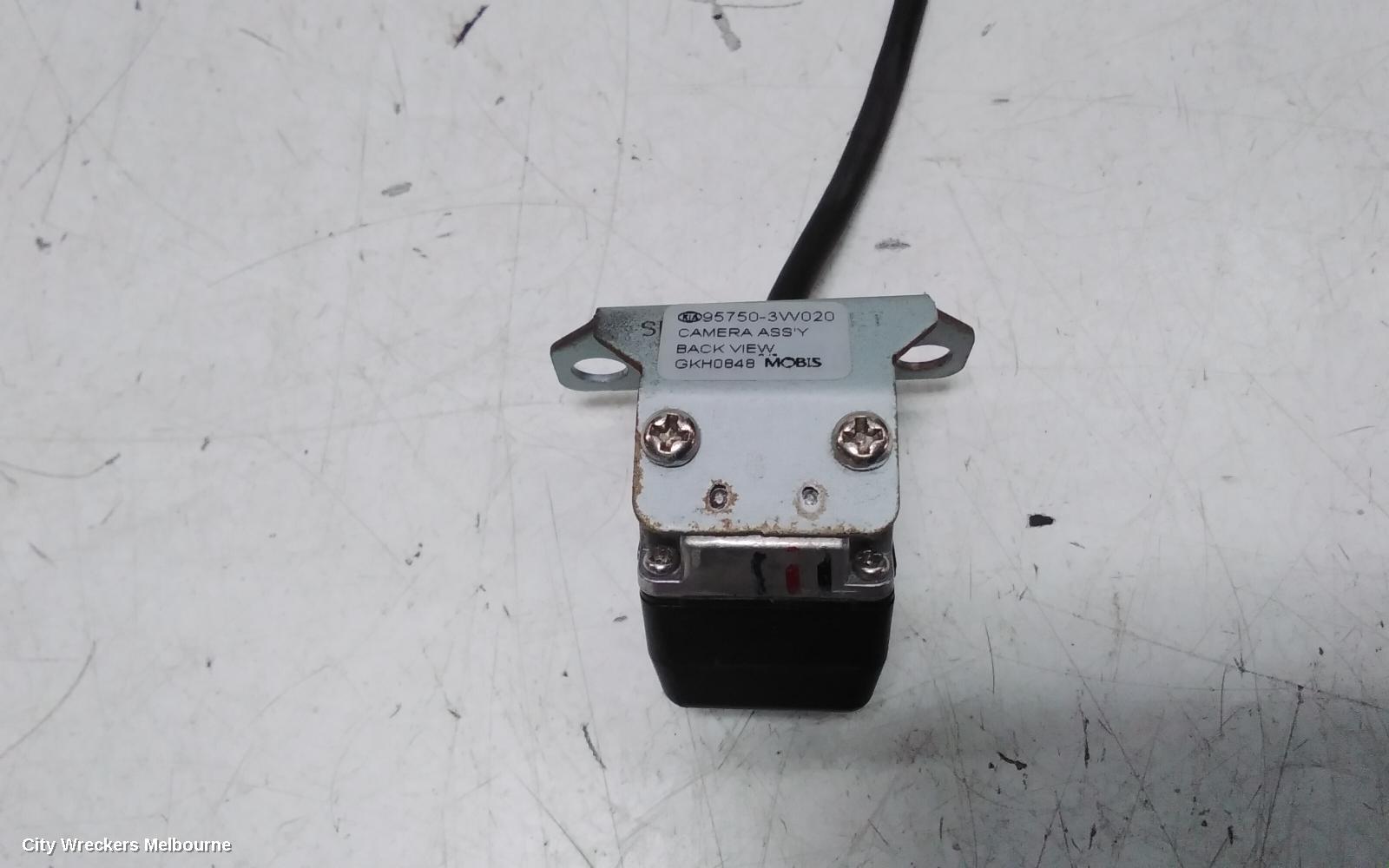 KIA SPORTAGE REVERSE CAMERA, REVERSE CAMERA, SL, 07/2010 - 10/2015 - Image 3