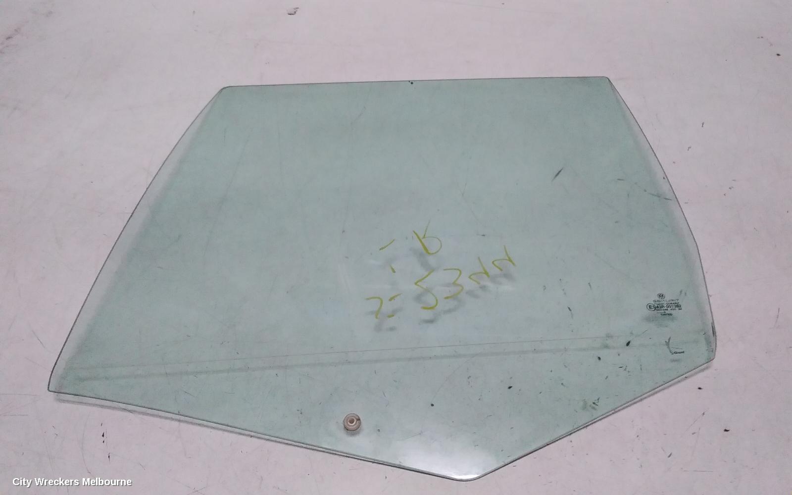 VOLKSWAGEN GOLF LEFT REAR DOOR WINDOW, 5DR HATCH 09/1998 - 04/2004 - Image 2