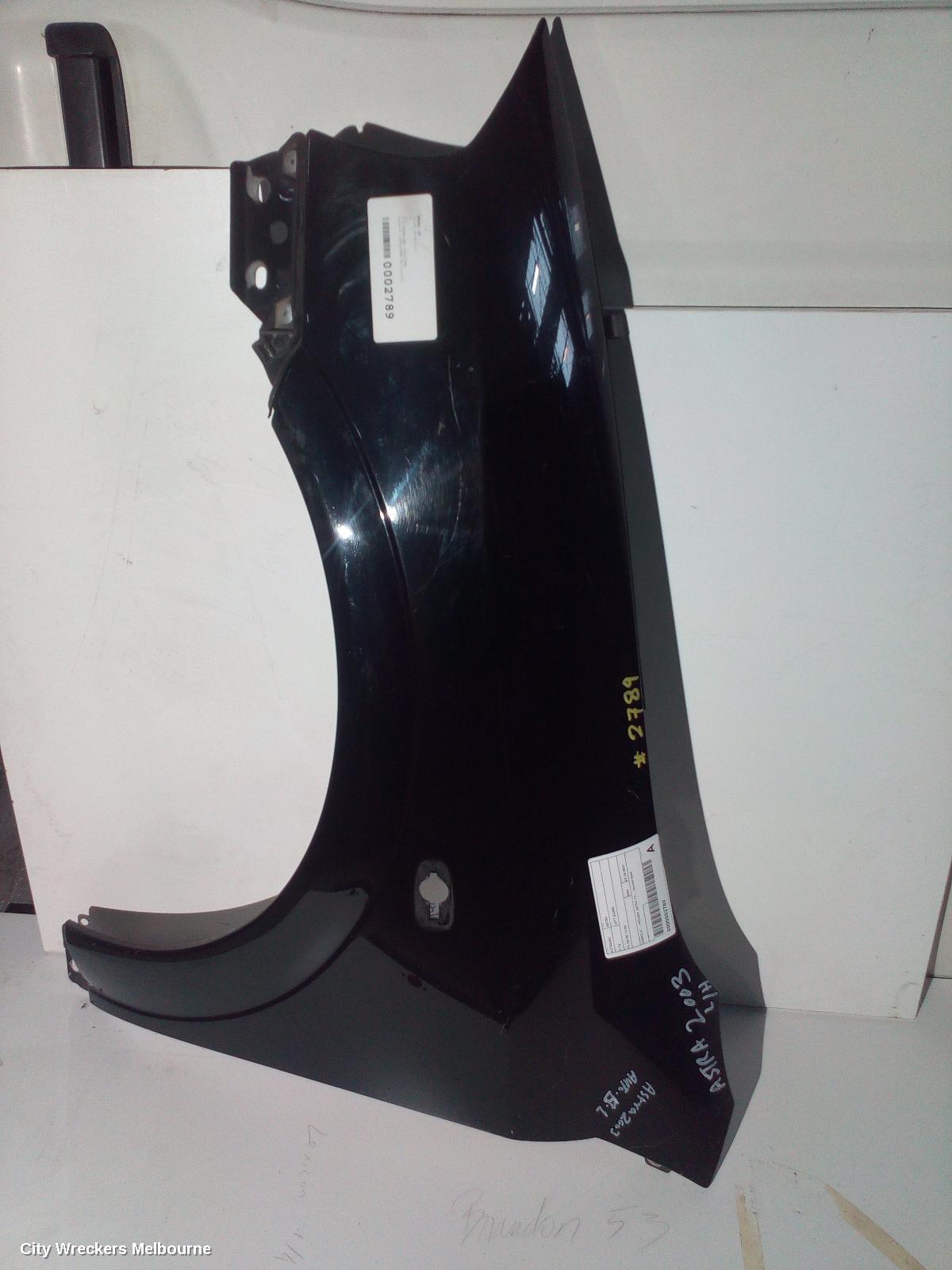 HOLDEN ASTRA LEFT GUARD, TS, 08/1998 - 10/2006 - Image 2