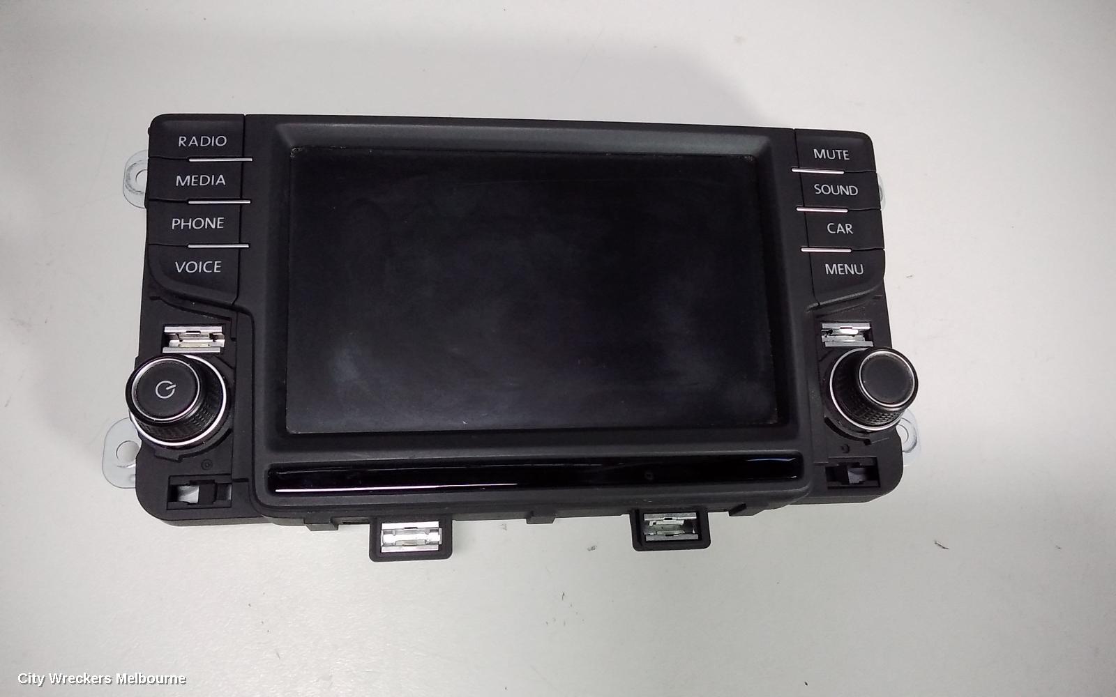 VOLKSWAGEN POLO RADIO/CD/DVD/SAT/TV, DISPLAY UNIT, 6.5IN COMPOSITION MEDIA, NON SAT NAV TYPE, 6R, 05/2010 - 09/2017 - Image 1
