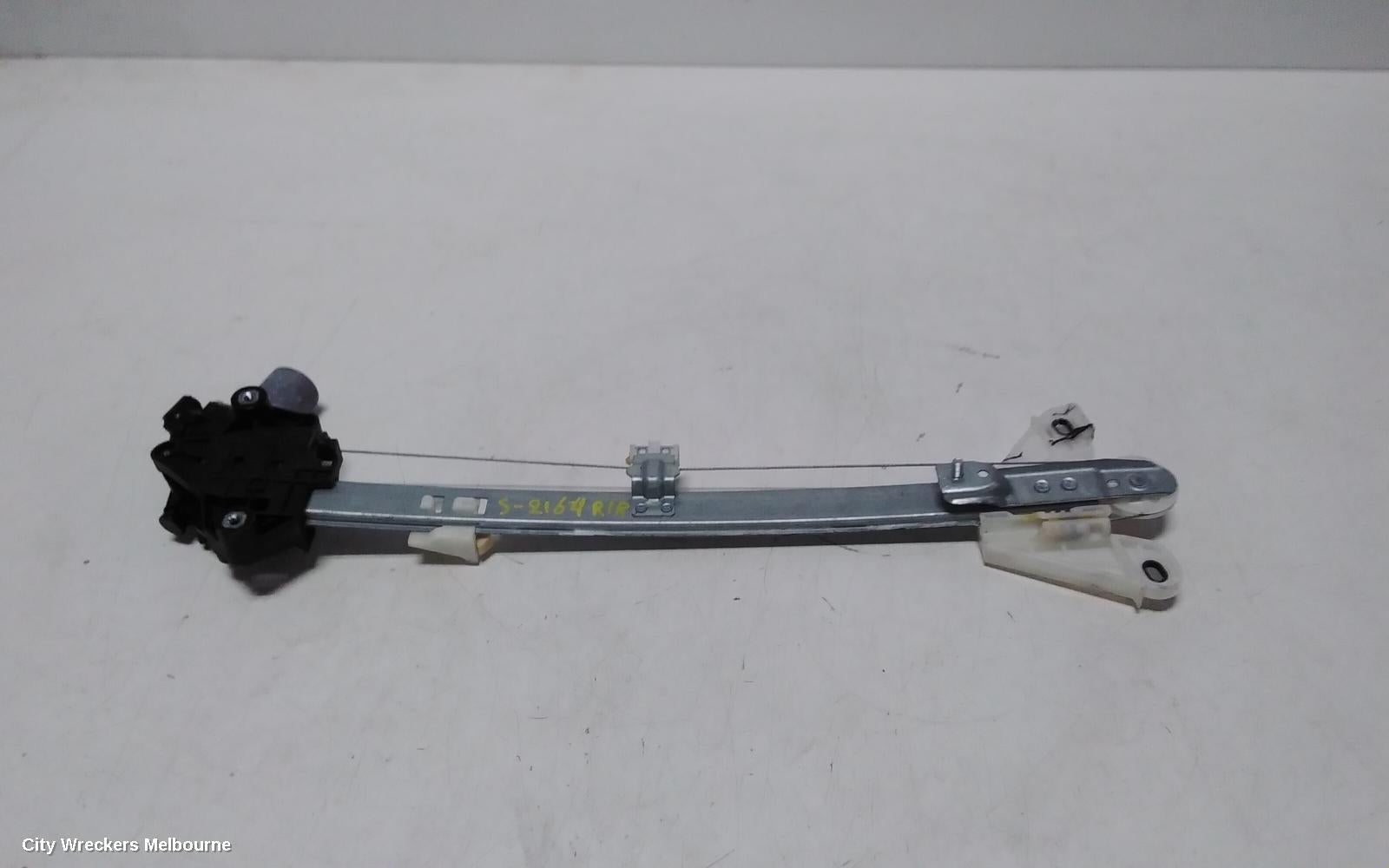 HONDA HRV RIGHT REAR WND REG/MOTOR, RV, 12/2021 ONWARDS - Image 1