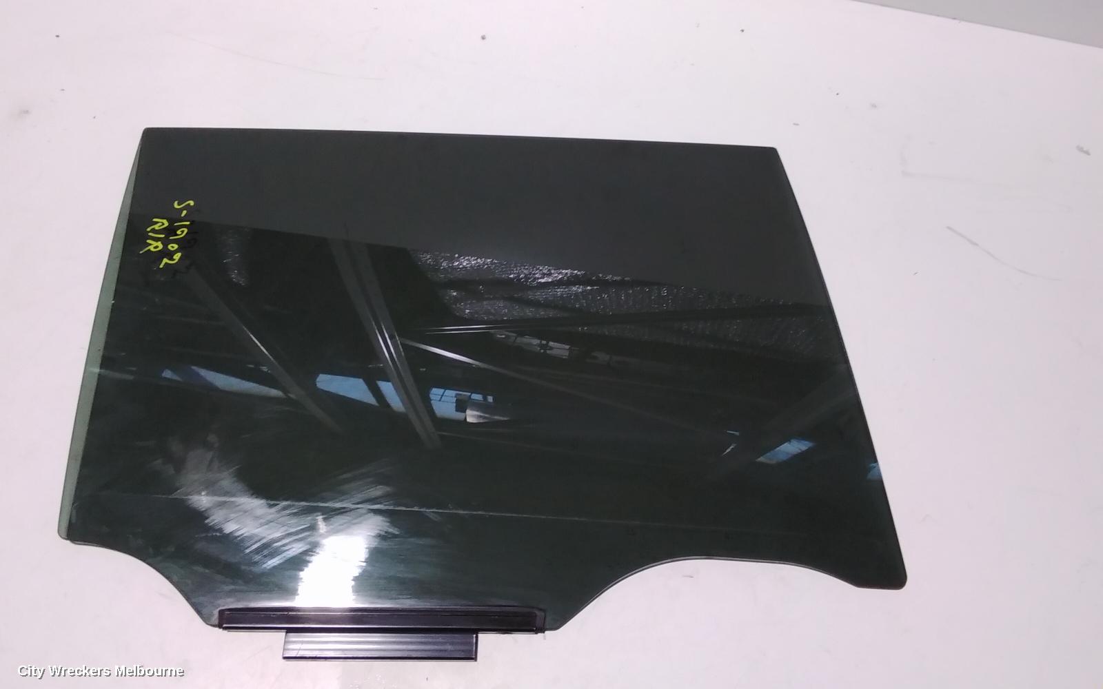 SUBARU OUTBACK RIGHT REAR DOOR WINDOW, 6TH GEN, 08/2014 - 12/2020 - Image 2