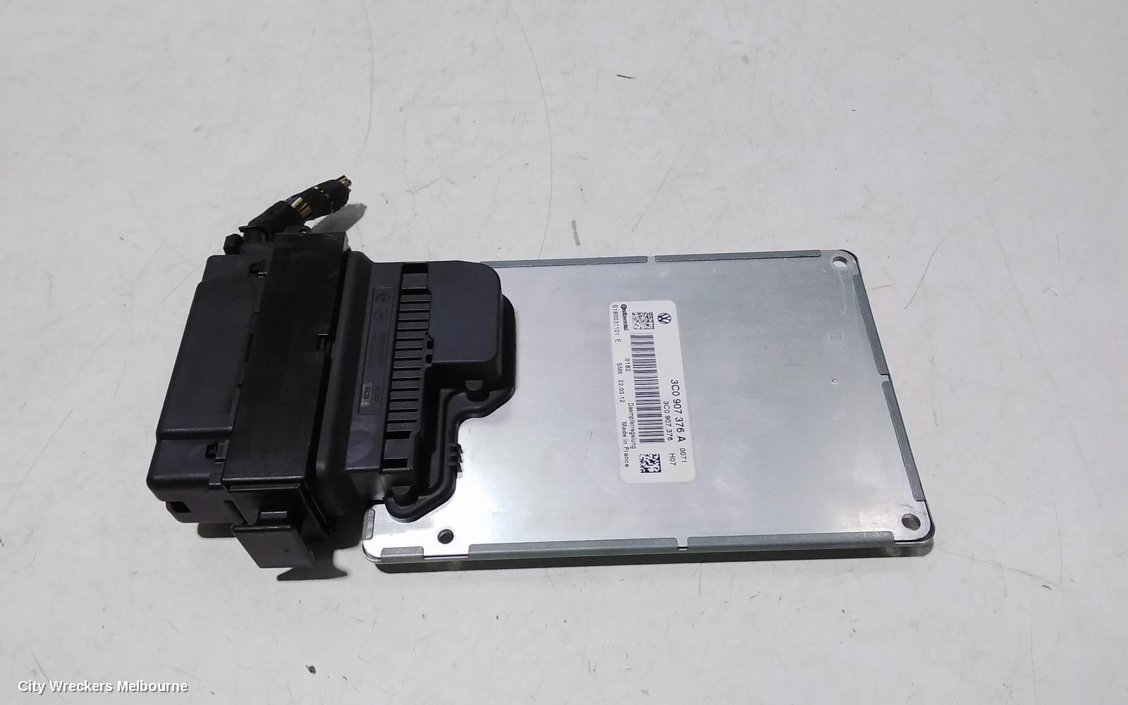 VOLKSWAGEN PASSAT, 3CC, SEDAN, 08/2008 - 12/2016, 3C8 907 376 A   ELECTRONIC DAMPER CONTROL ECU : 97235 - Image 1