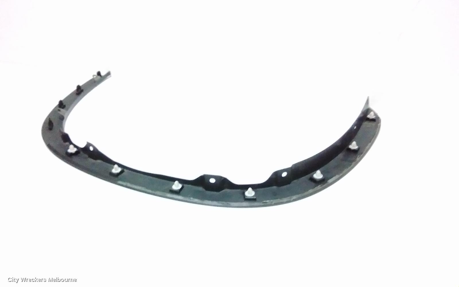 TOYOTA KLUGER WHEEL ARCH FLARE, XU70 SERIES, 03/2021 ONWARDS - Image 3