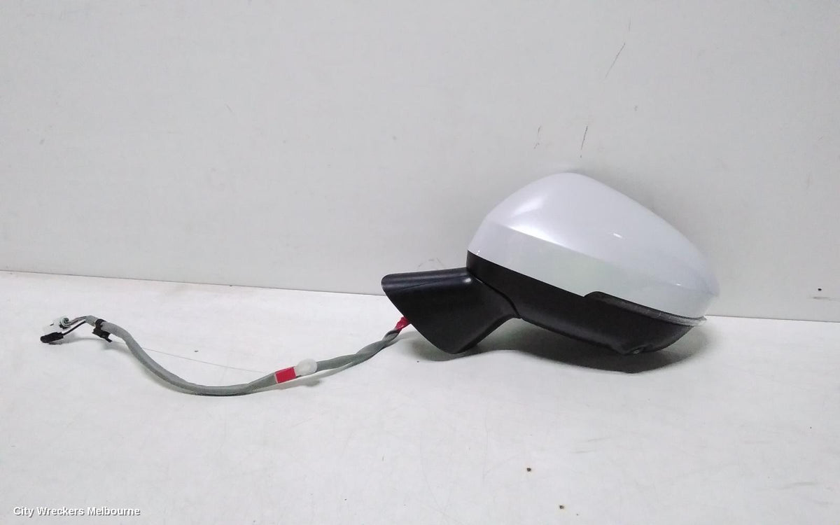 MITSUBISHI OUTLANDER LEFT DOOR MIRROR, ZM, W/ HEATED, POWER FOLD, MEMORY, TILT, FLASHER, CAMERA TYPE, 08/2021 - 03/2025 - Image 1